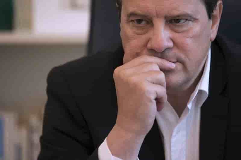 Jean-christophe cambadelis pointe un risque d'eclatement du ps