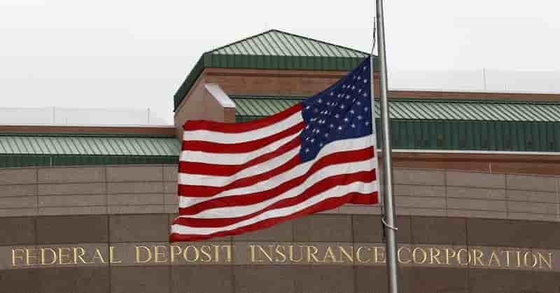 Le candidat de trump pour diriger la fdic refuse le poste