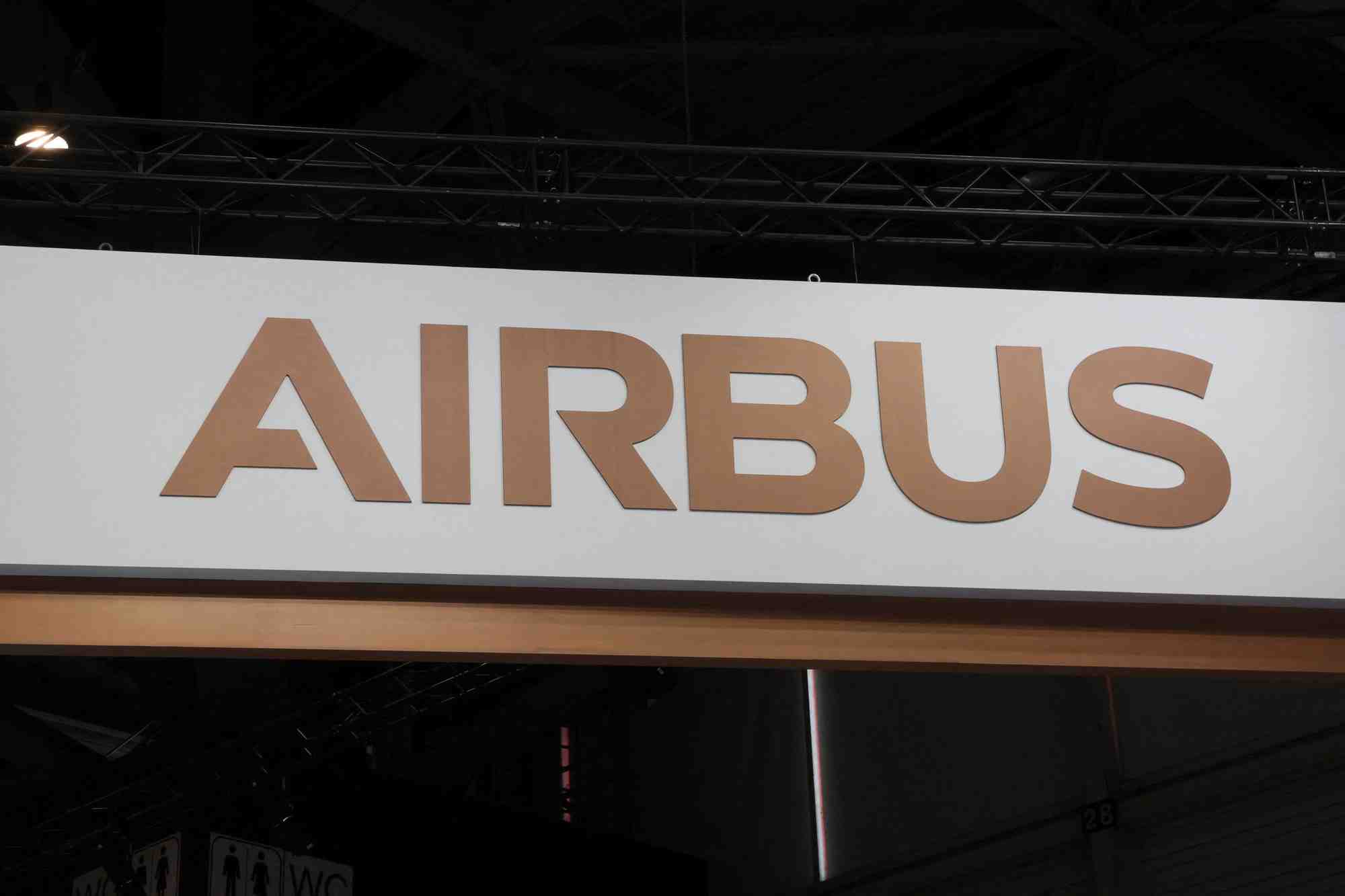 Airbus a livre 47 appareils en mai, selon des sources industrielles