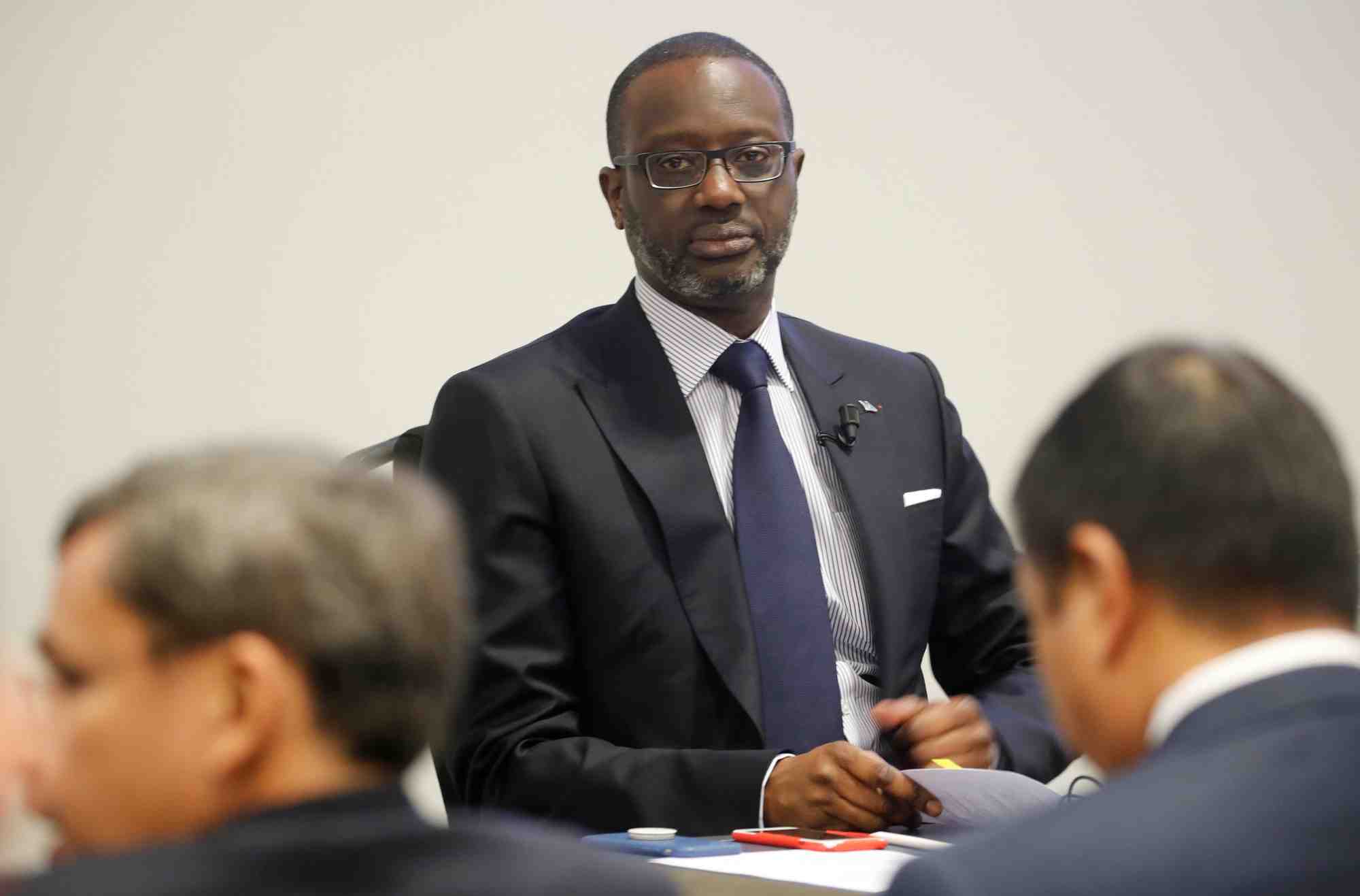 Tidjane thiam a depose sa candidature a la presidence ivoirienne