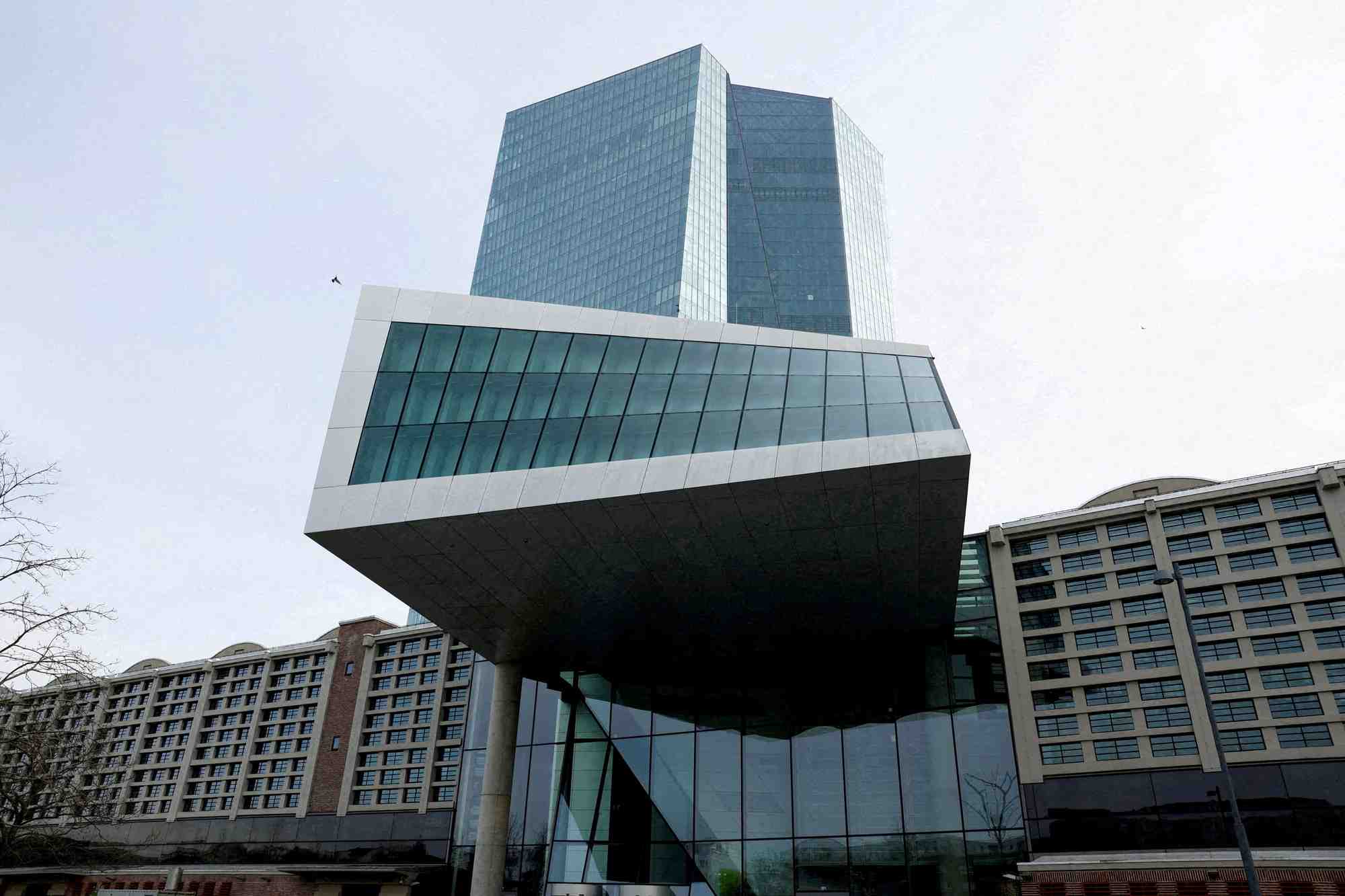 Le batiment de la bce a francfort, en allemagne