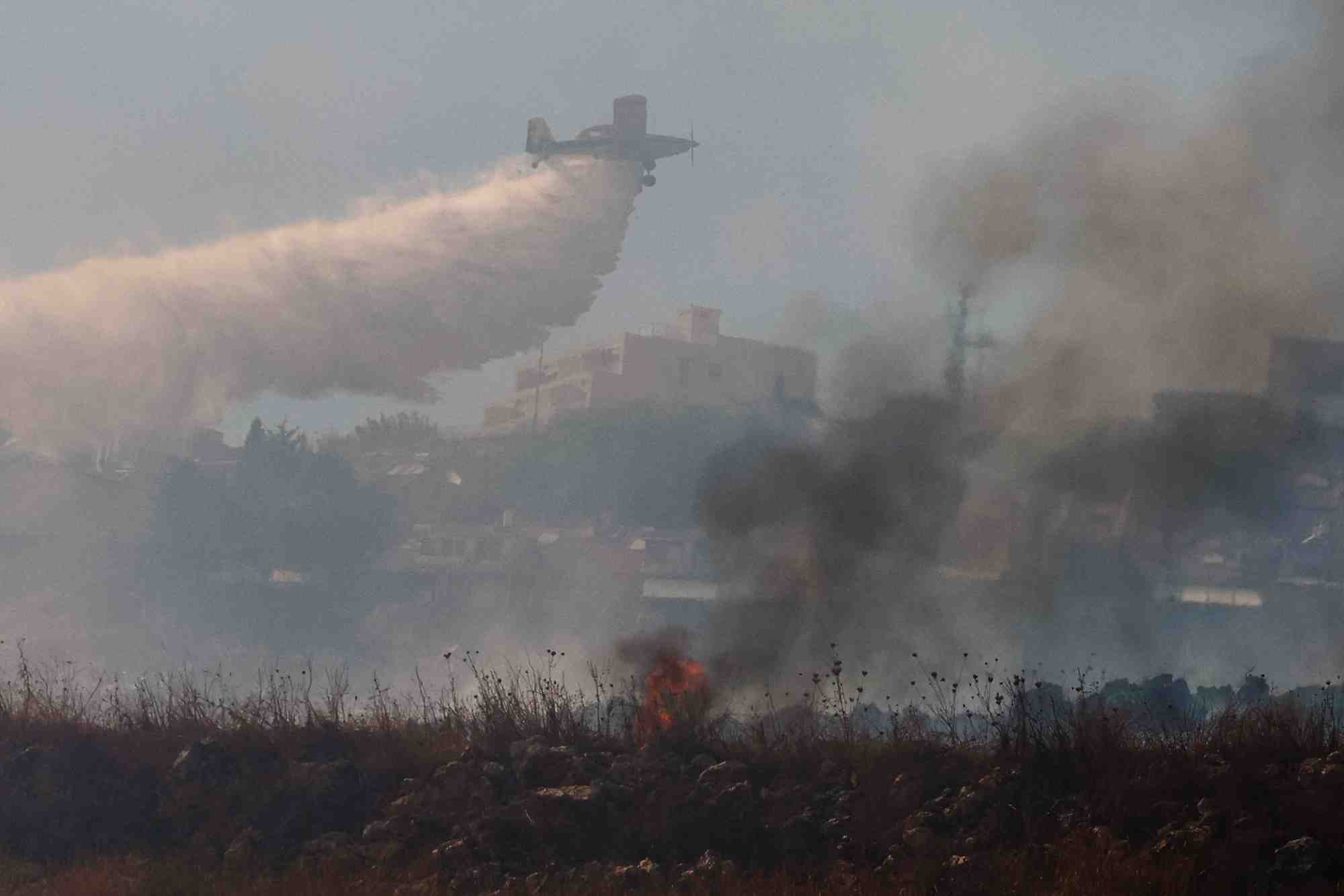 Les hostilites entre le hezbollah et les forces israeliennes se poursuivent