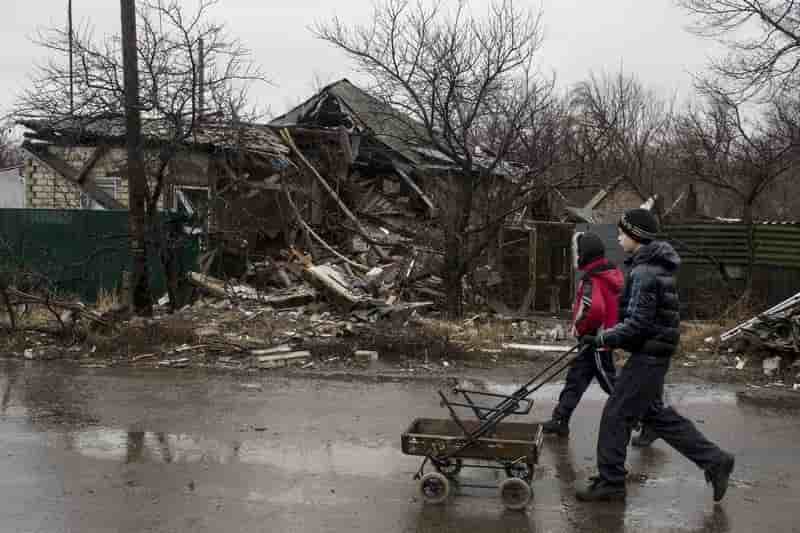 Un sommet sur l'ukraine se tiendra debut octobre a paris
