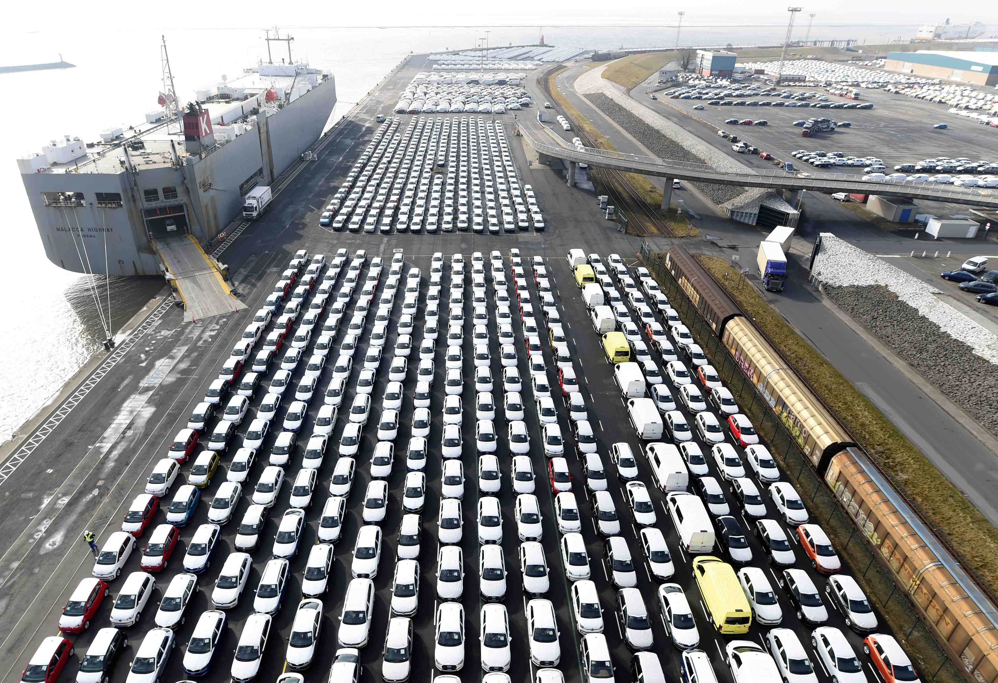 Allemagne: hausse inattendue des exportations en janvier