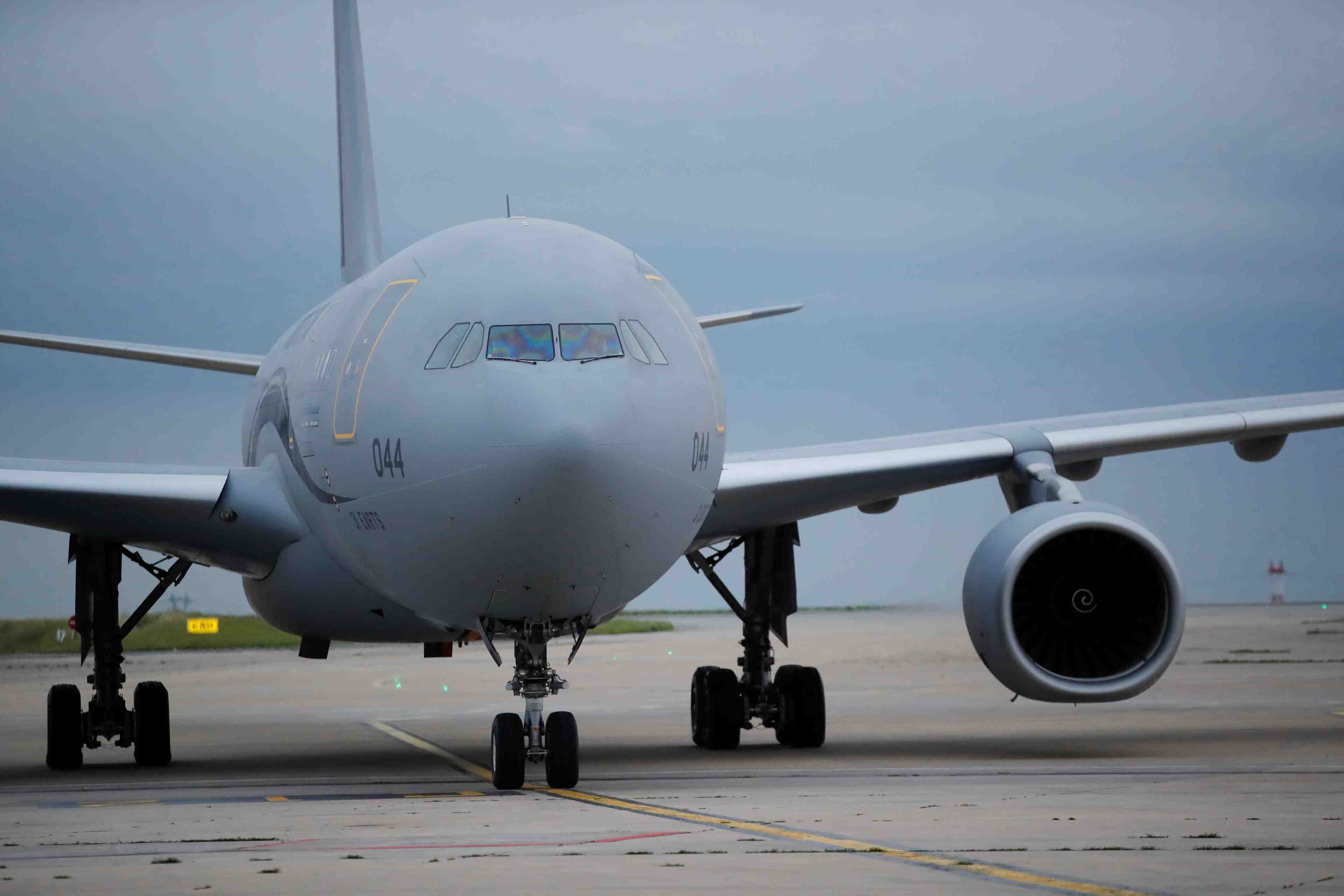Un cinquieme vol d'evacuation en provenance d'afghanistan arrive en france