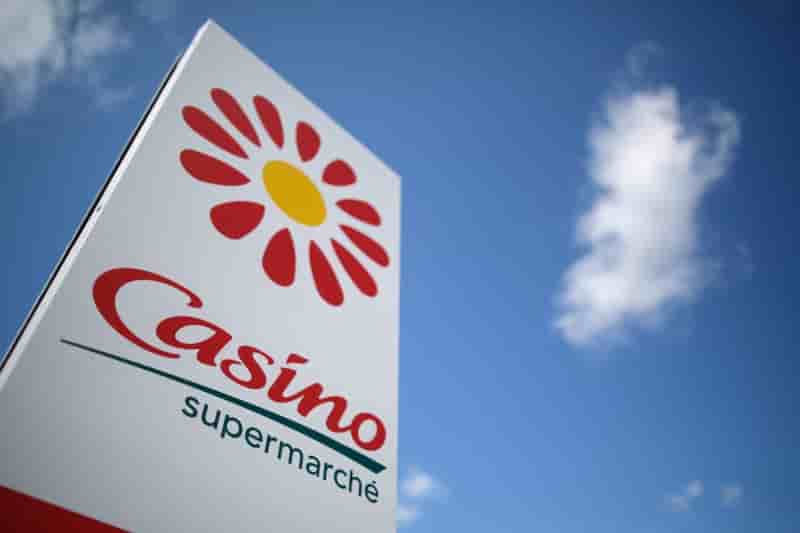 Amazon et casino discutent association au bresil, selon un journal local