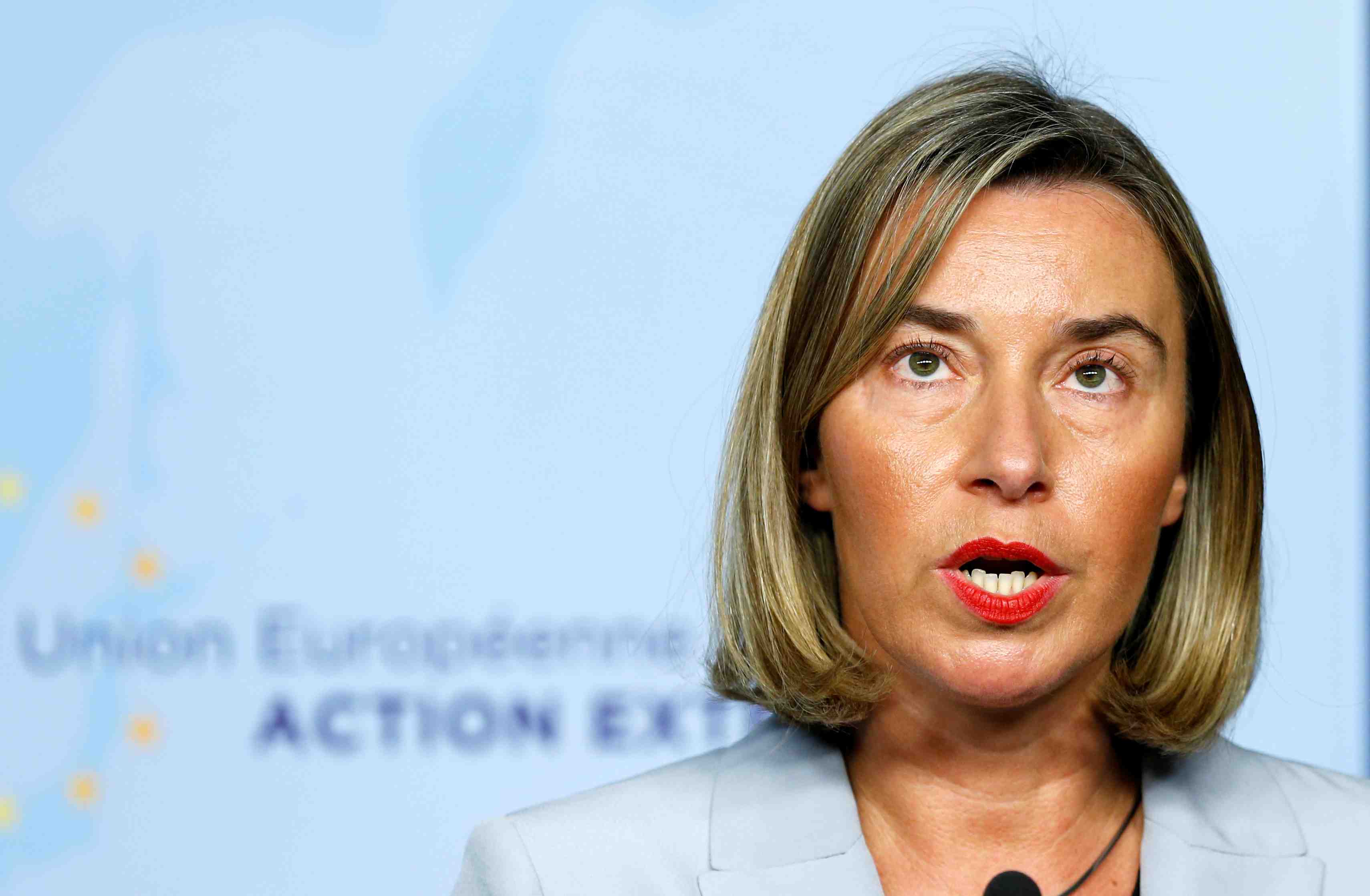 Nucleaire iranien: les europeens font pression sur trump