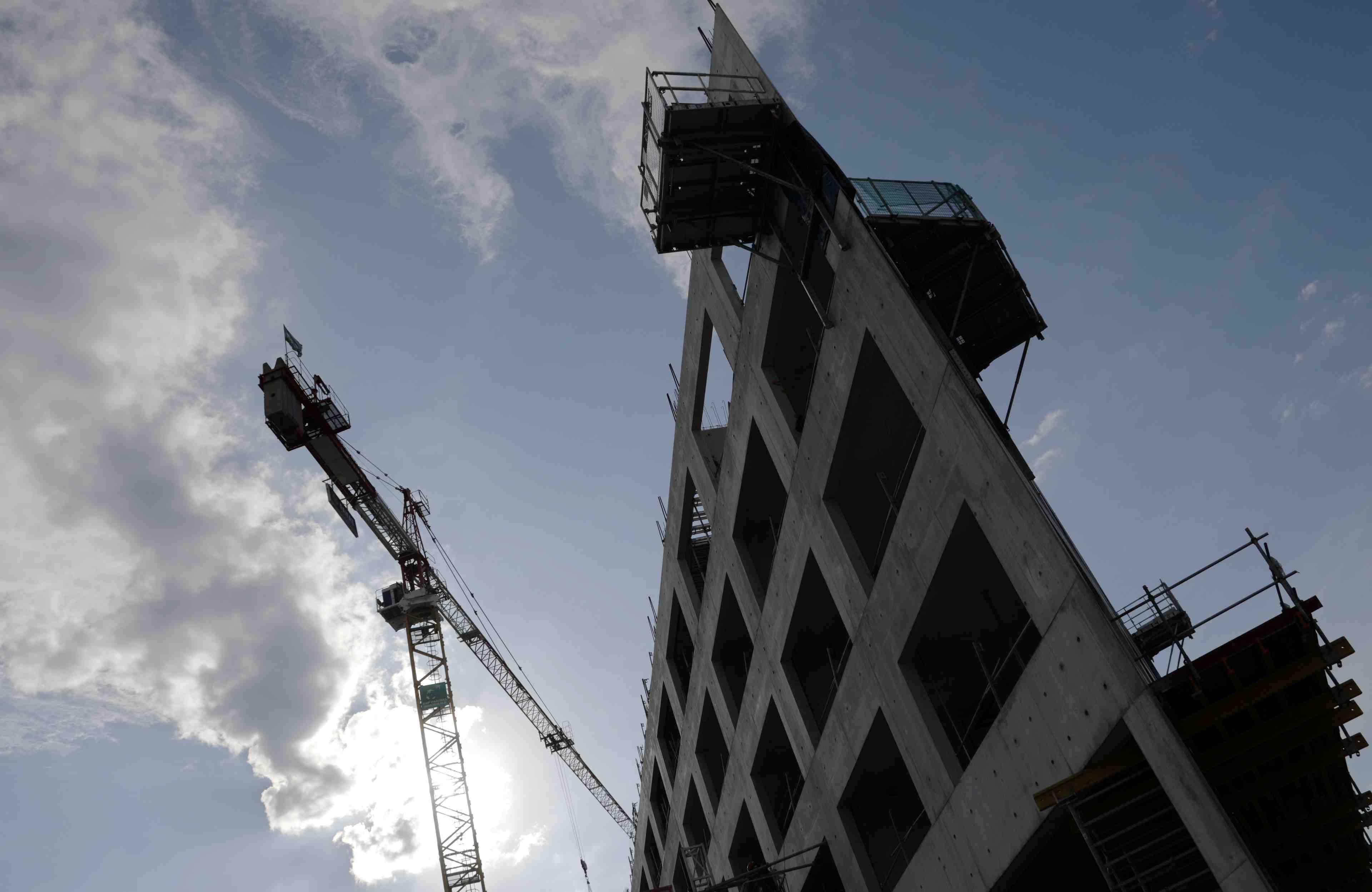 Ventes de logements en leger recul au deuxieme trimestre