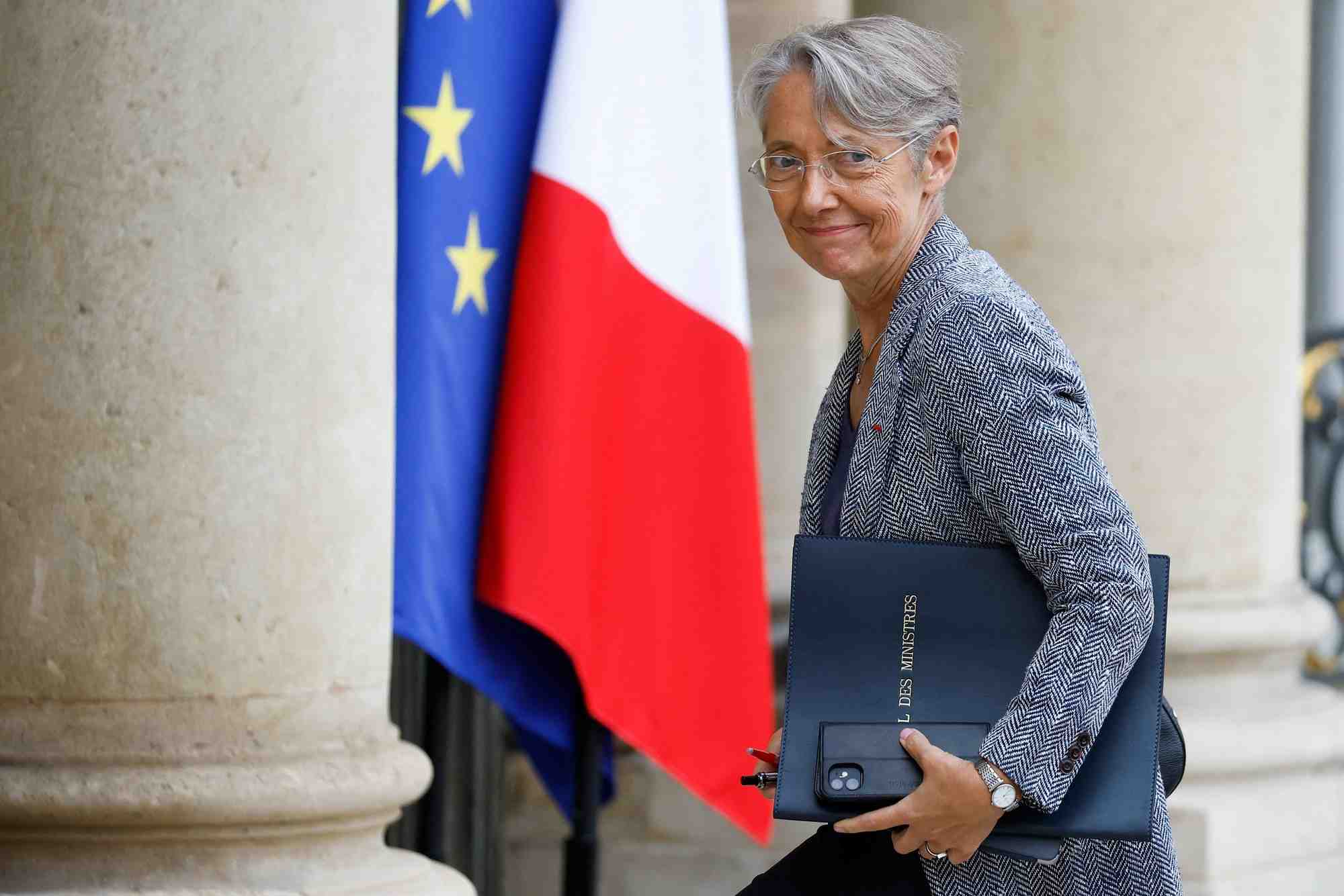 France: les premiers textes du gouvernement porteront sur le pouvoir d'achat, dit borne