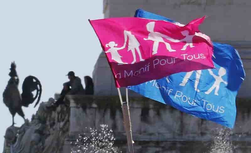 La manif pour tous dit "non" a macron