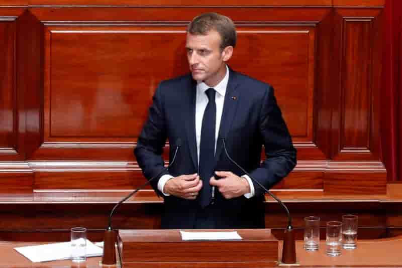 Le chef de l'etat autorise a assister au debat au congres
