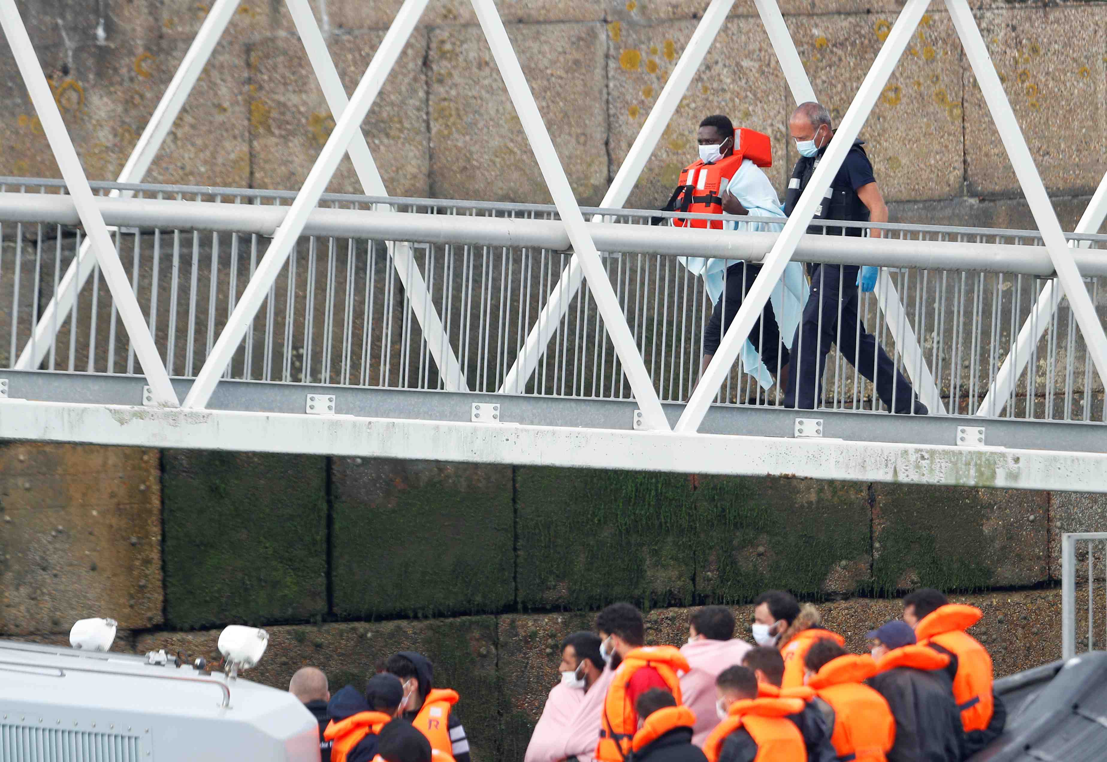 Migrants: londres reclame une plus grande souplesse sur les reconduites