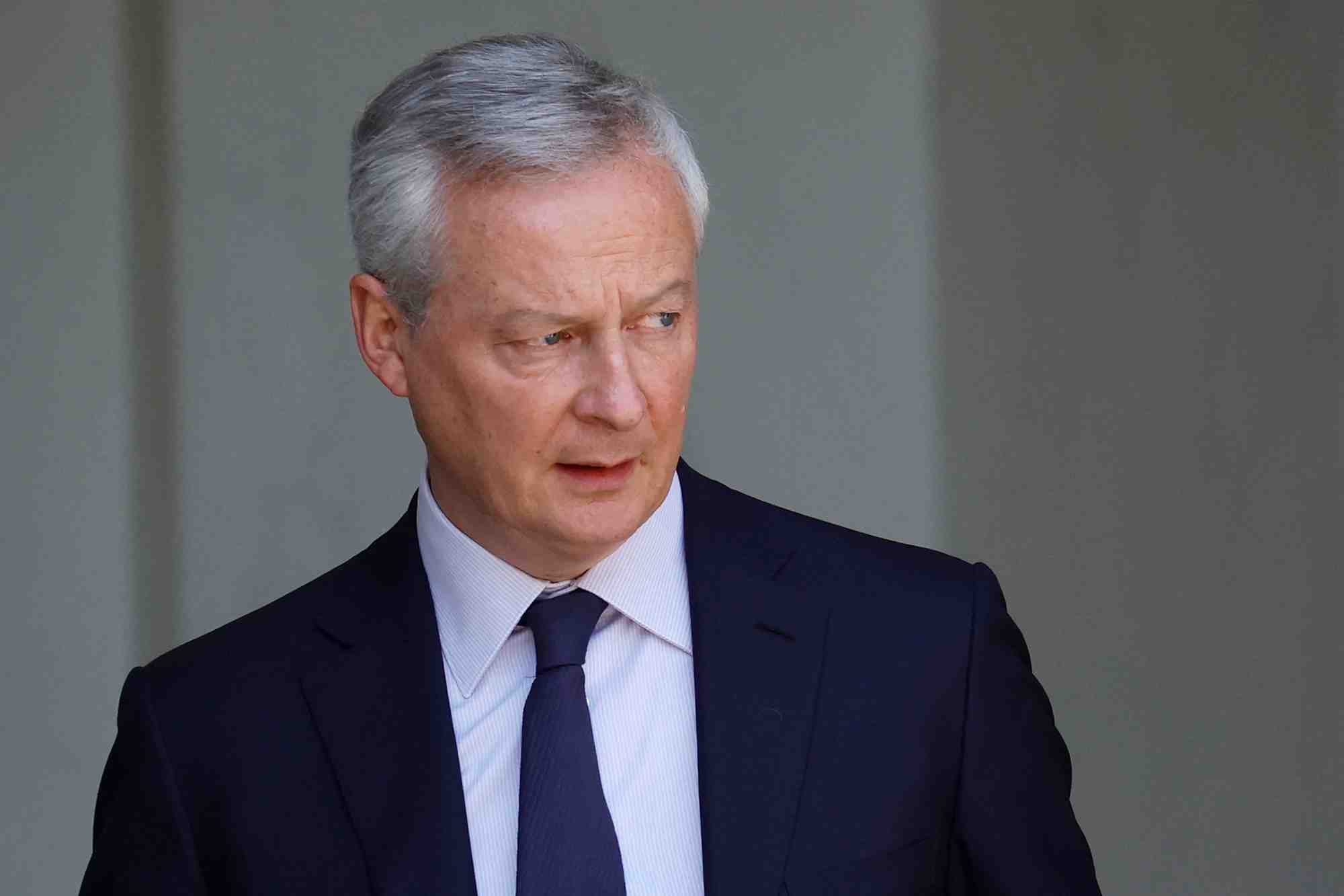 Le ministre francais de l'economie, des finances, de l'industrie et de la securite numerique, bruno le maire