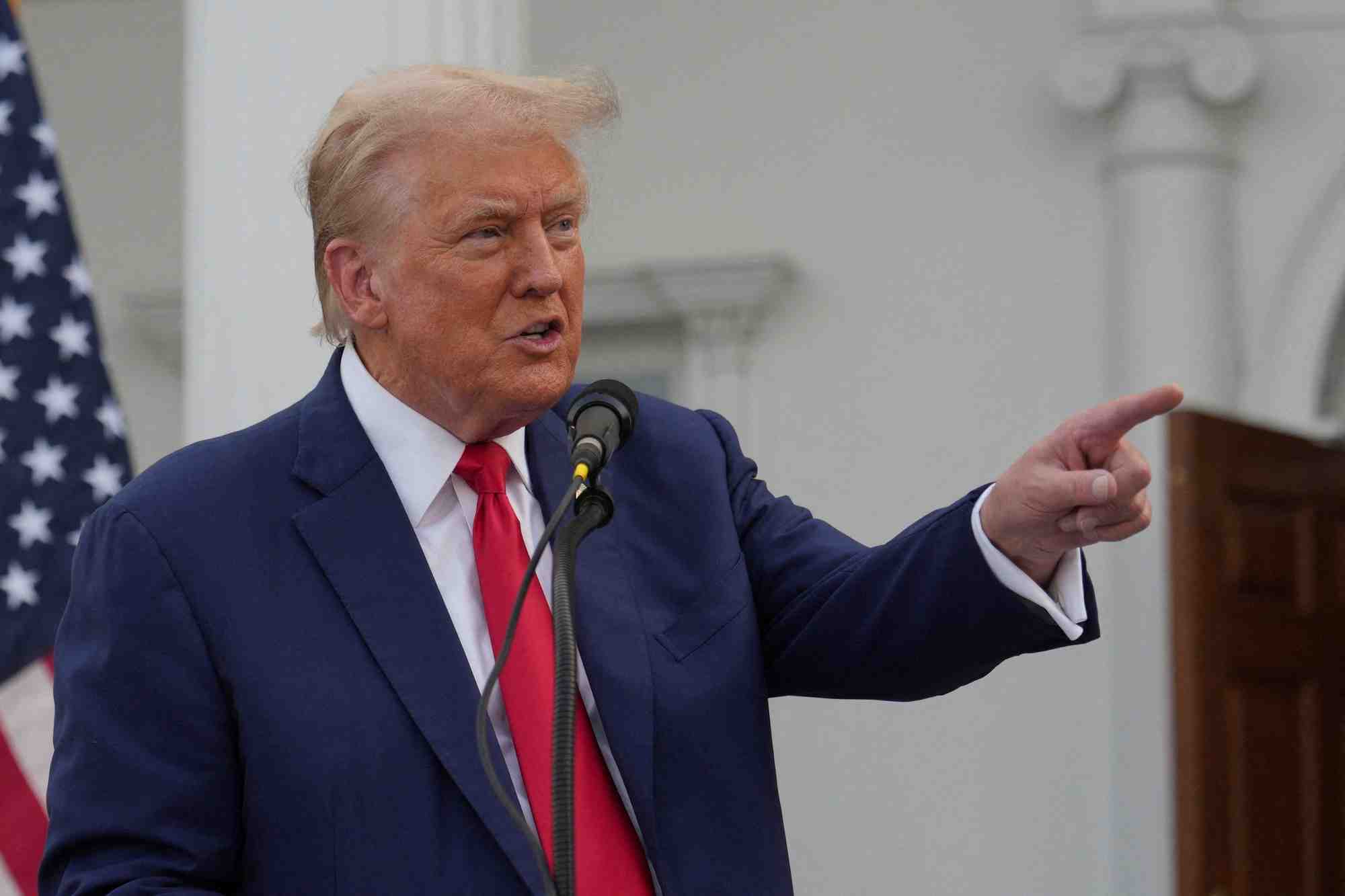 Le candidat republicain a l'election presidentielle et ancien president des etats-unis donald trump tient une conference de presse a bedminster