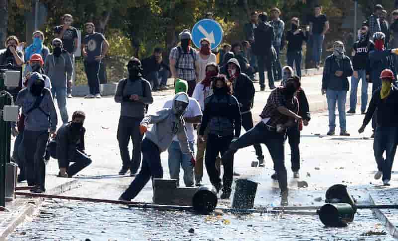 Une trentaine de morts en Turquie dans les manifestations anti-EI