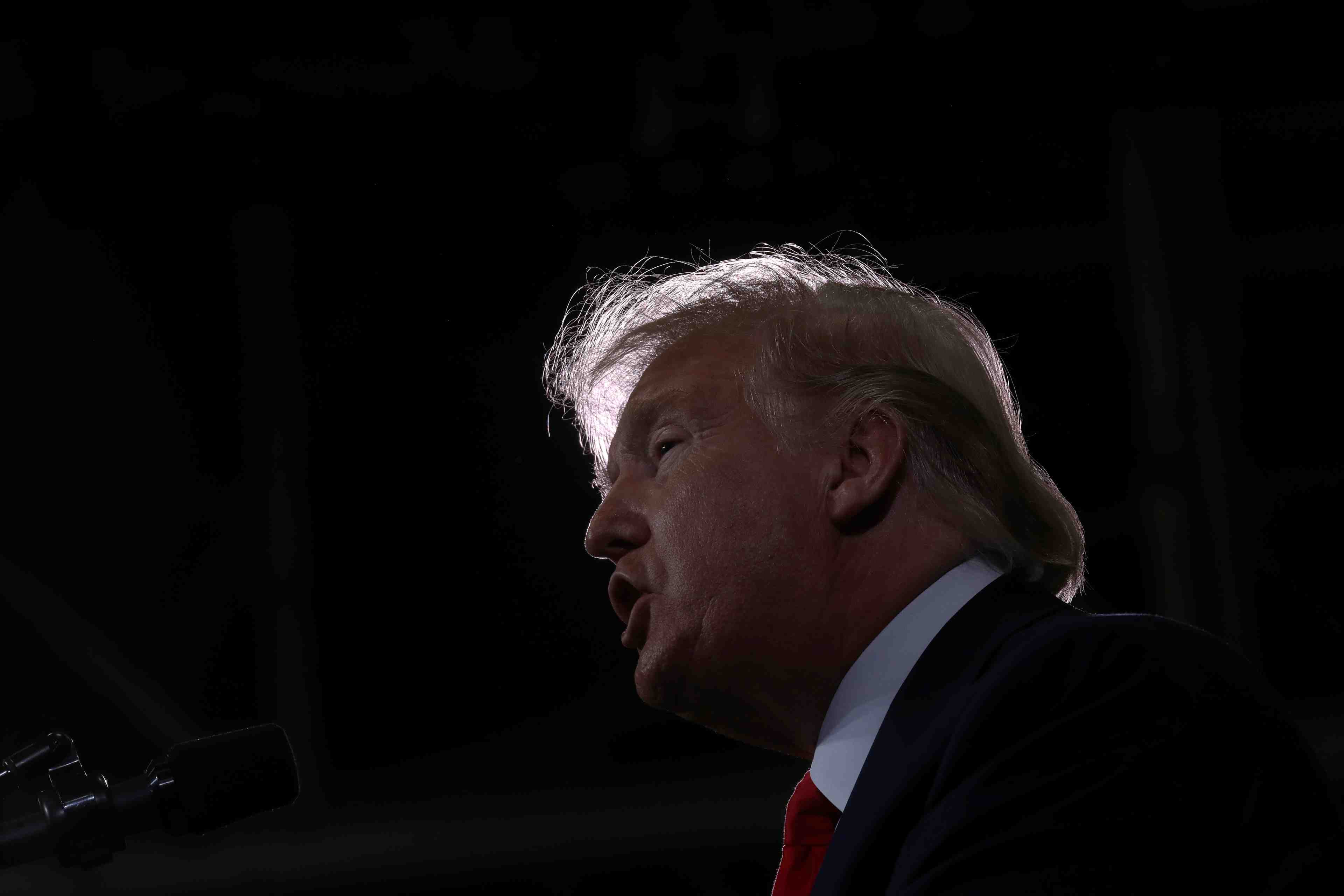 Trump dit que les usa cooperent avec la chine face au coronavirus