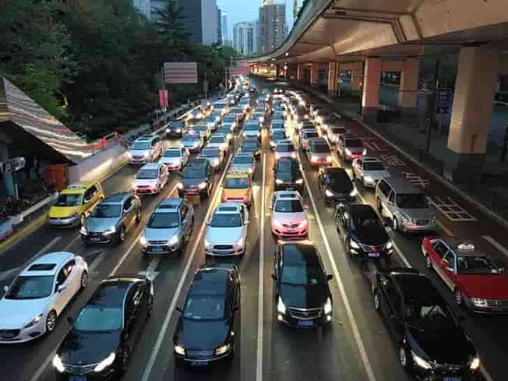 En chine, la hausse des ventes de voitures ralentit en novembre