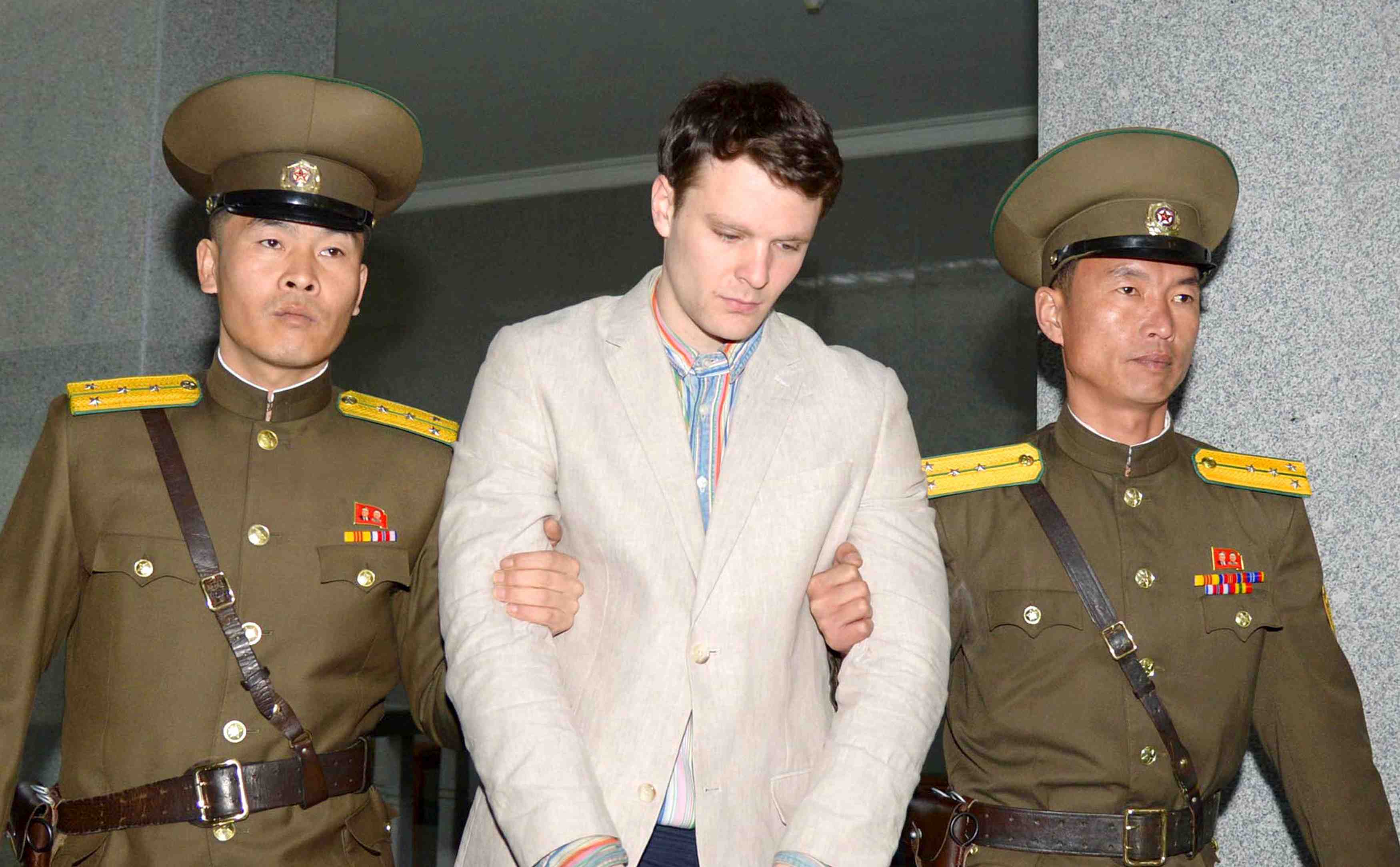 Trump juge pyongyang responsable de la mort de l'etudiant warmbier