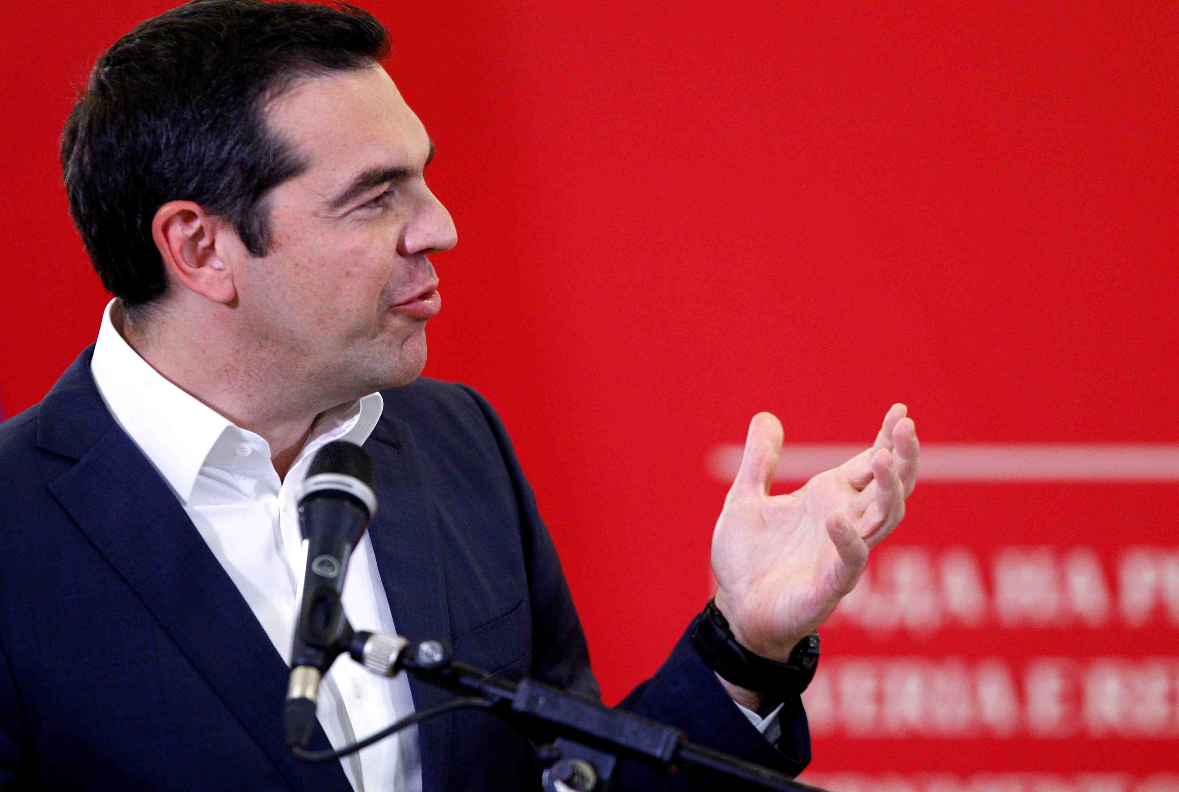 Tsipras celebre la nouvelle entente entre athenes et skopje