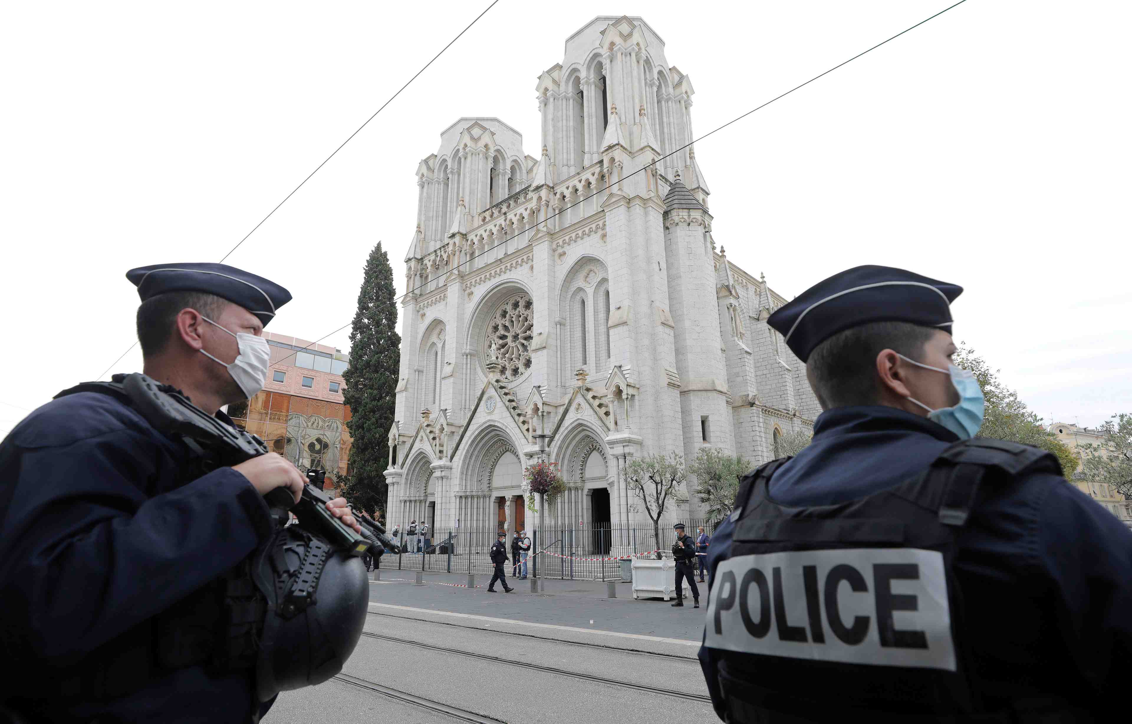 Nice: les vingt-sept denoncent les attaques commises en france