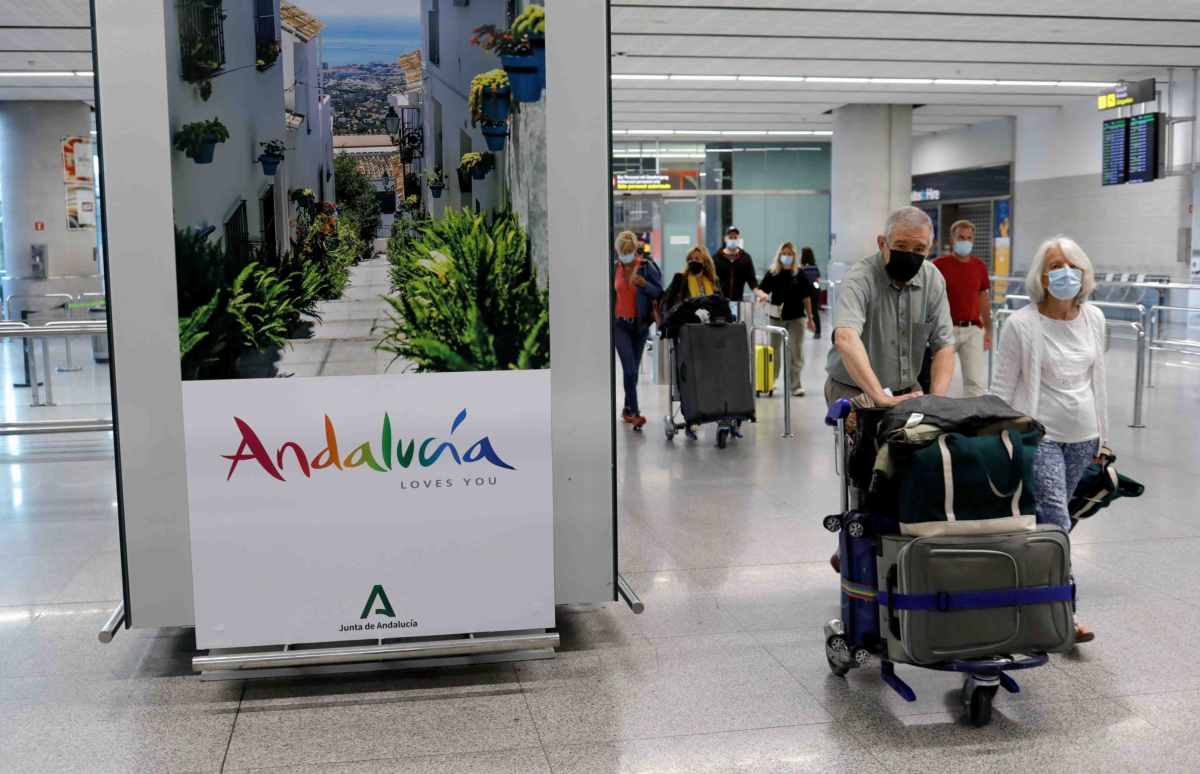 Espagne: les touristes etrangers reviennent peu a peu avec l'assouplissement des restrictions