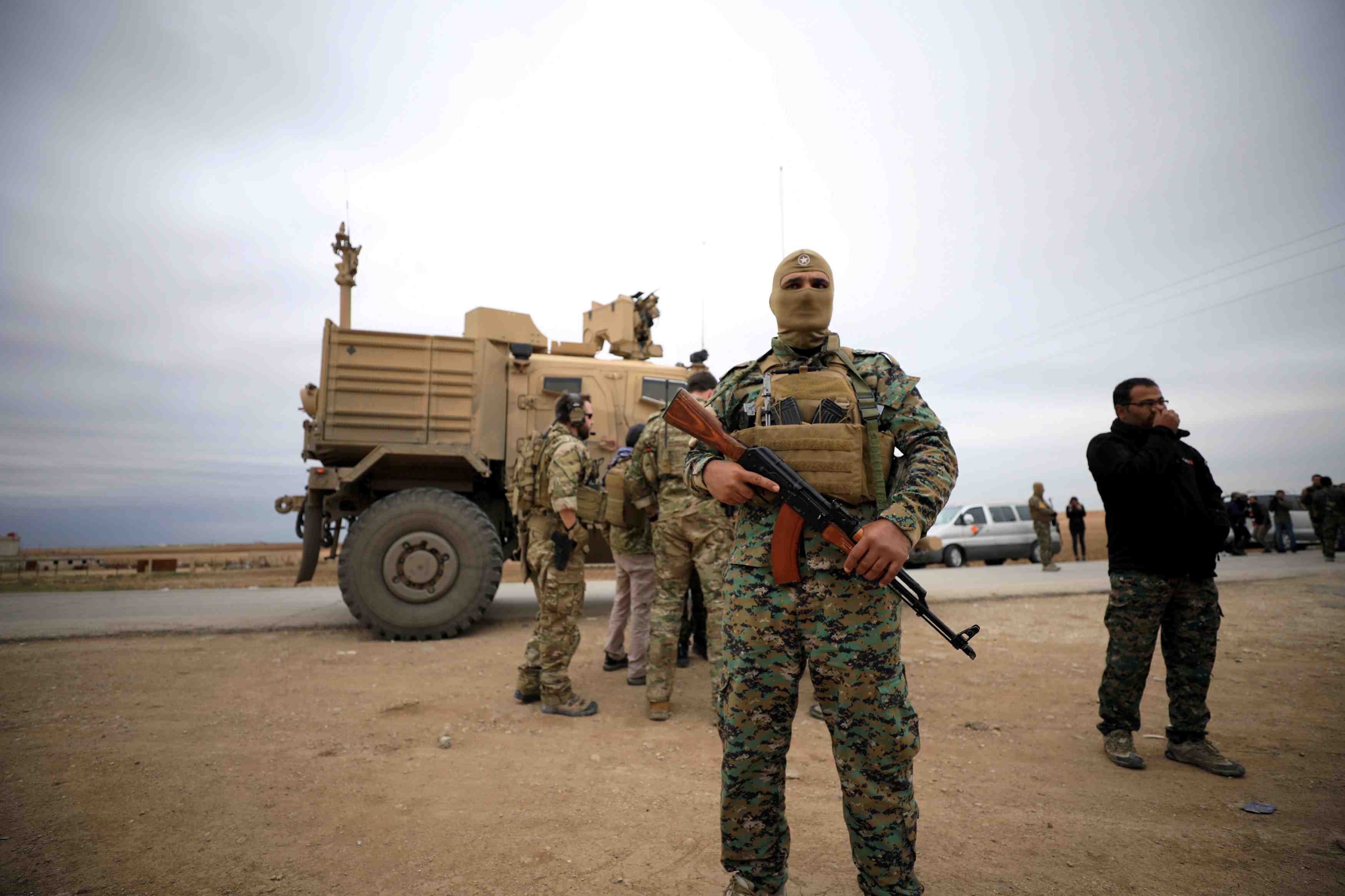 La coalition confirme le debut du retrait americain de syrie