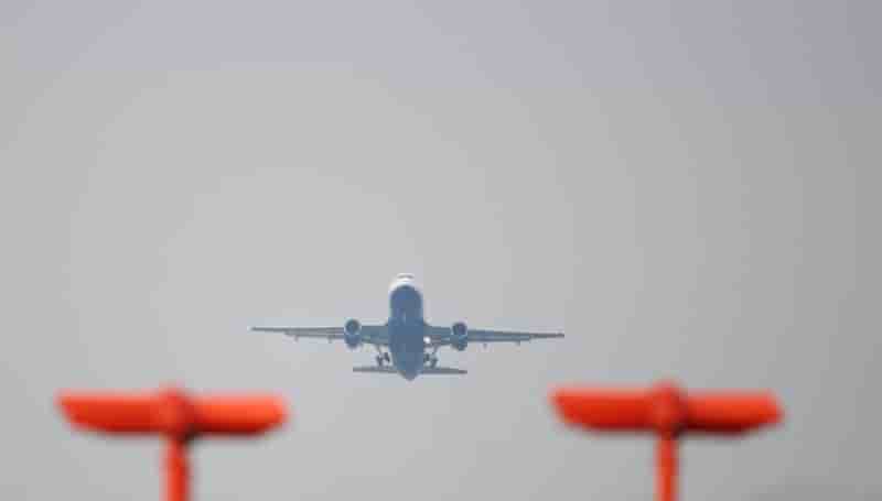 Iag rate le consensus au deuxieme trimestre, l'action en recul en ouverture