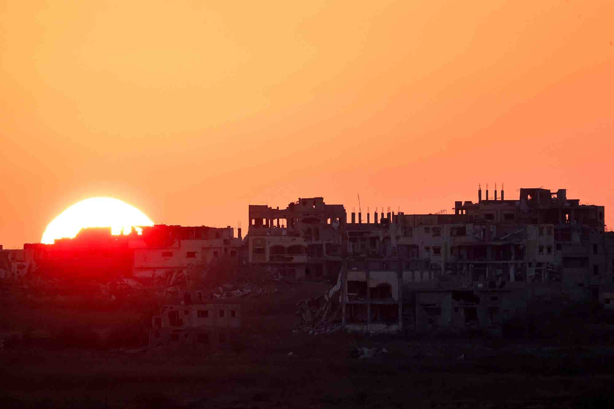 The sun sets over central gaz