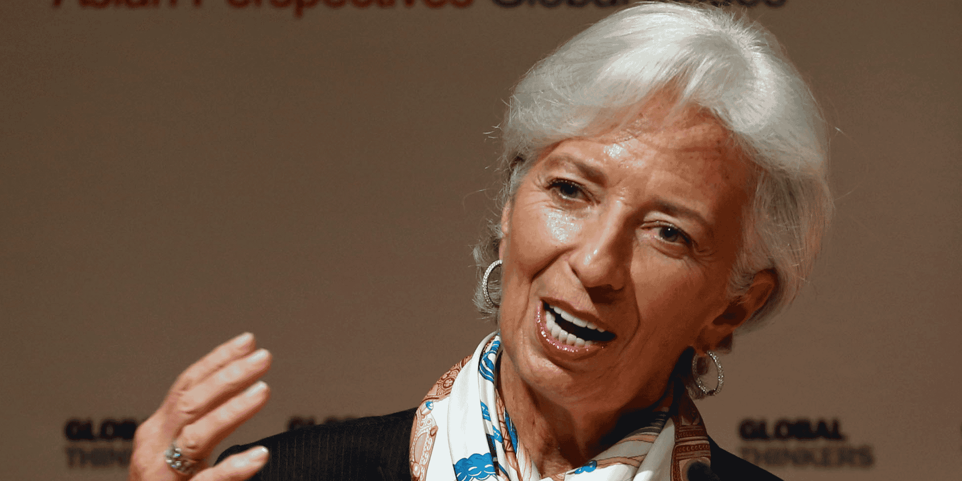 Lagarde optimiste sur la croissance, redoute le protectionnisme