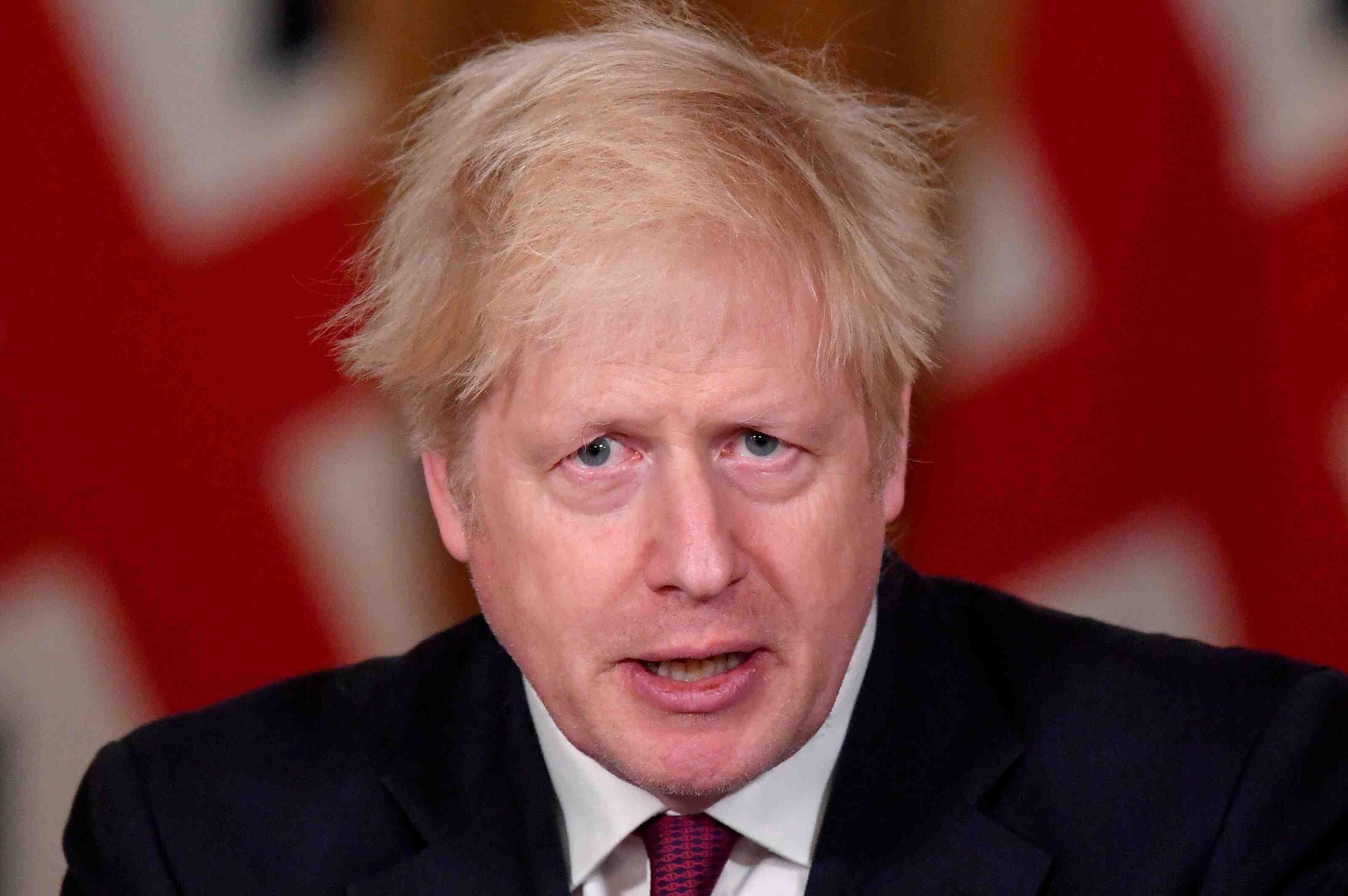 Coronavirus: une variante apparue au bresil inquiete le gouvernement britannique