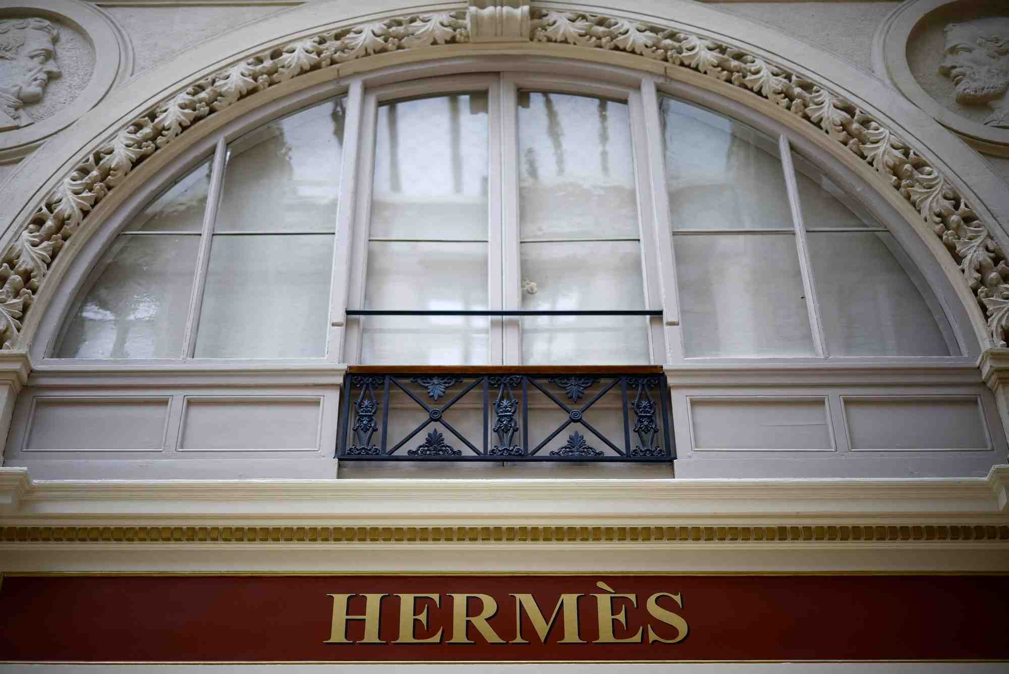 Un magasin hermes a nantes