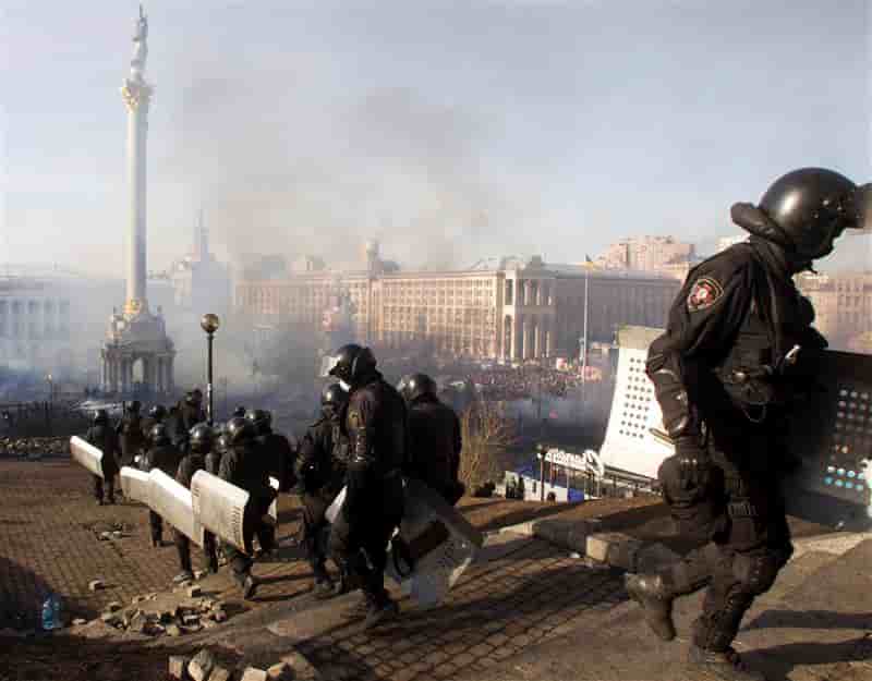 Moscou prêt à user de son influence pour la paix à Kiev