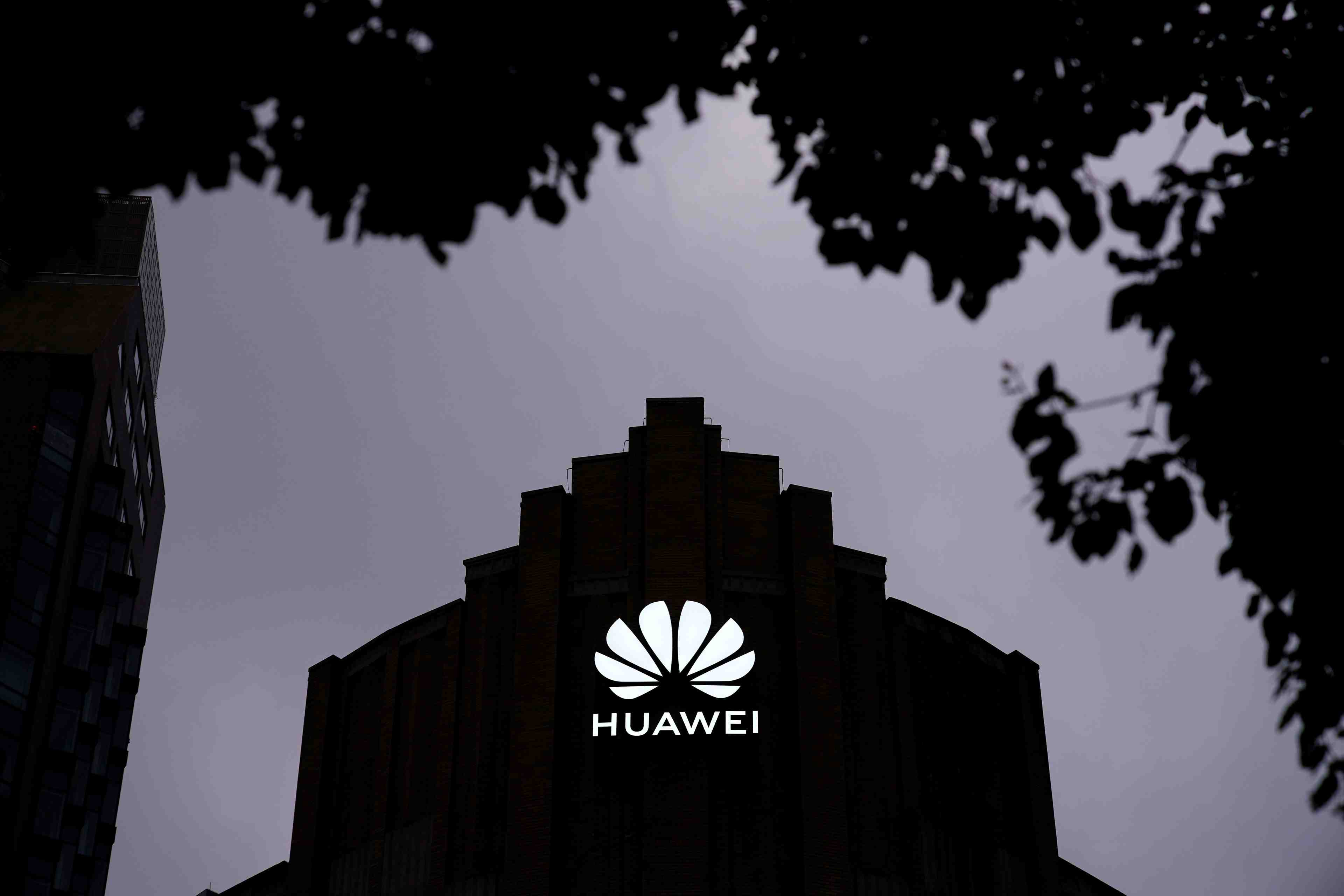 Le royaume-uni s'apprete a bannir huawei du deploiement de la 5g