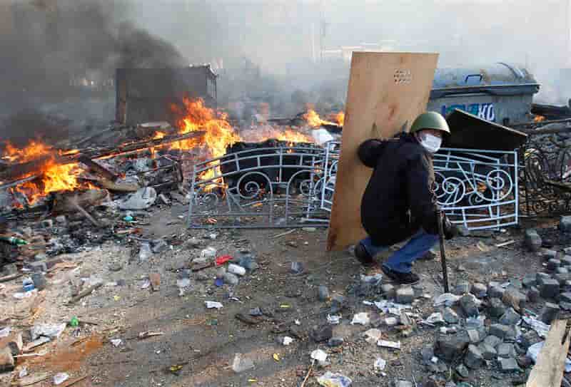 Paris et Varsovie d'accord pour des sanctions contre l'Ukraine