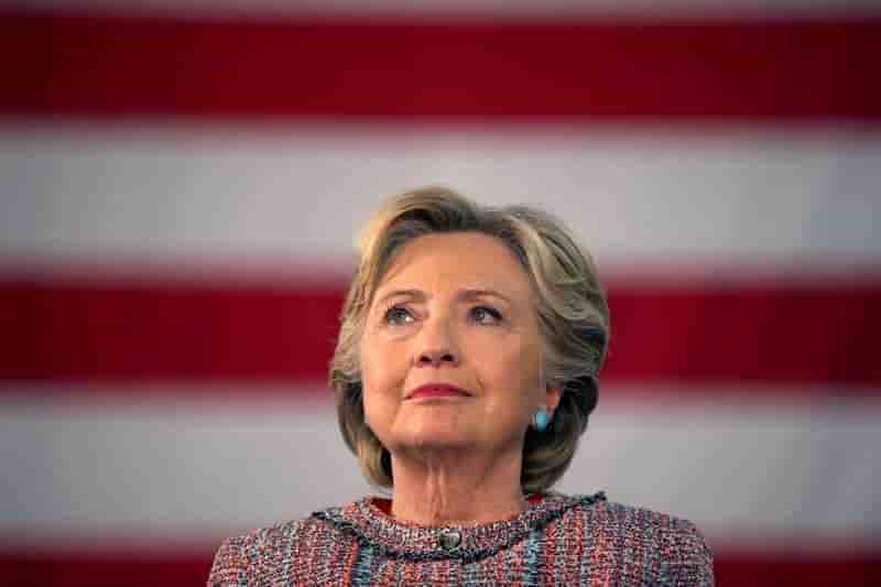 Clinton a menace d'entourer la chine de missiles, selon wikileaks