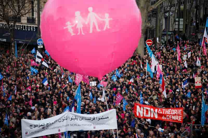 La procréation médicalement assistée refait débat