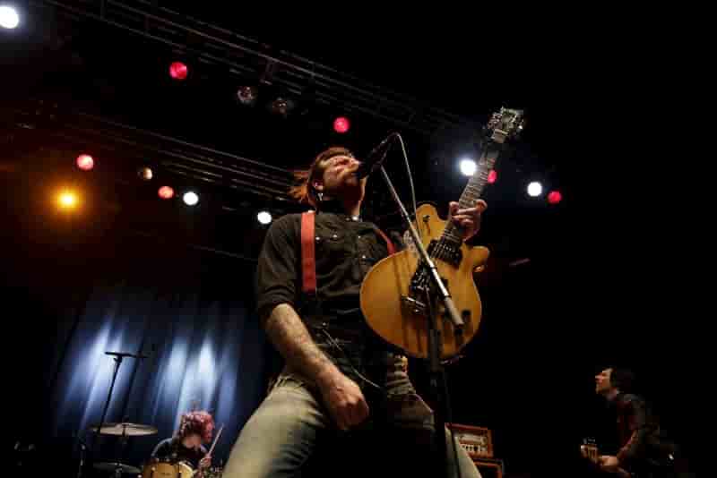 Cabaret vert et rock-en-seine deprogramment eagles of death metal