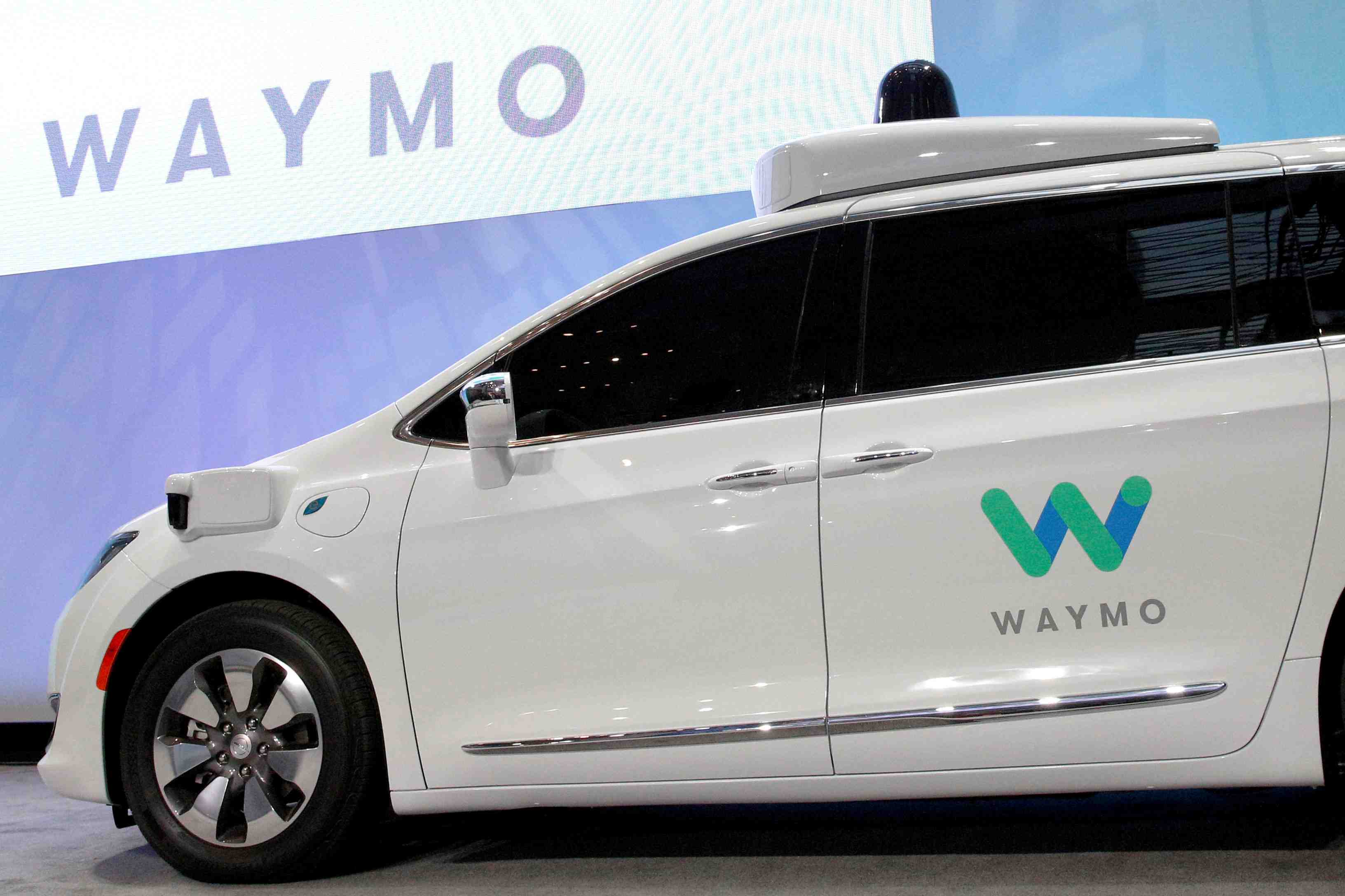 Accord a l'amiable, uber cedera 245 millions de dollars a waymo, filiale de google