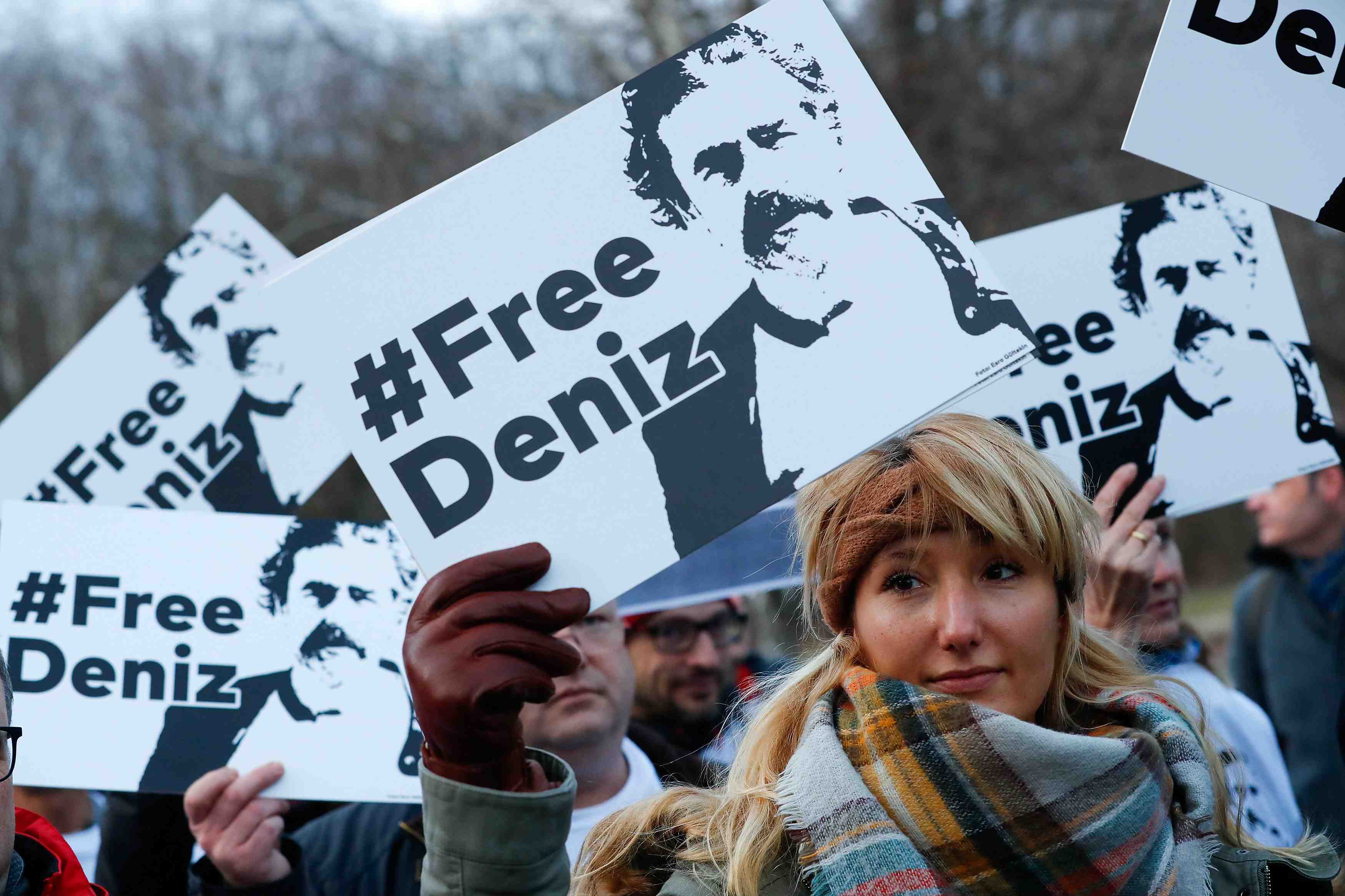 Le journaliste deniz yucel serait bientot libere en turquie