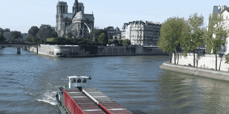 Port Paris
