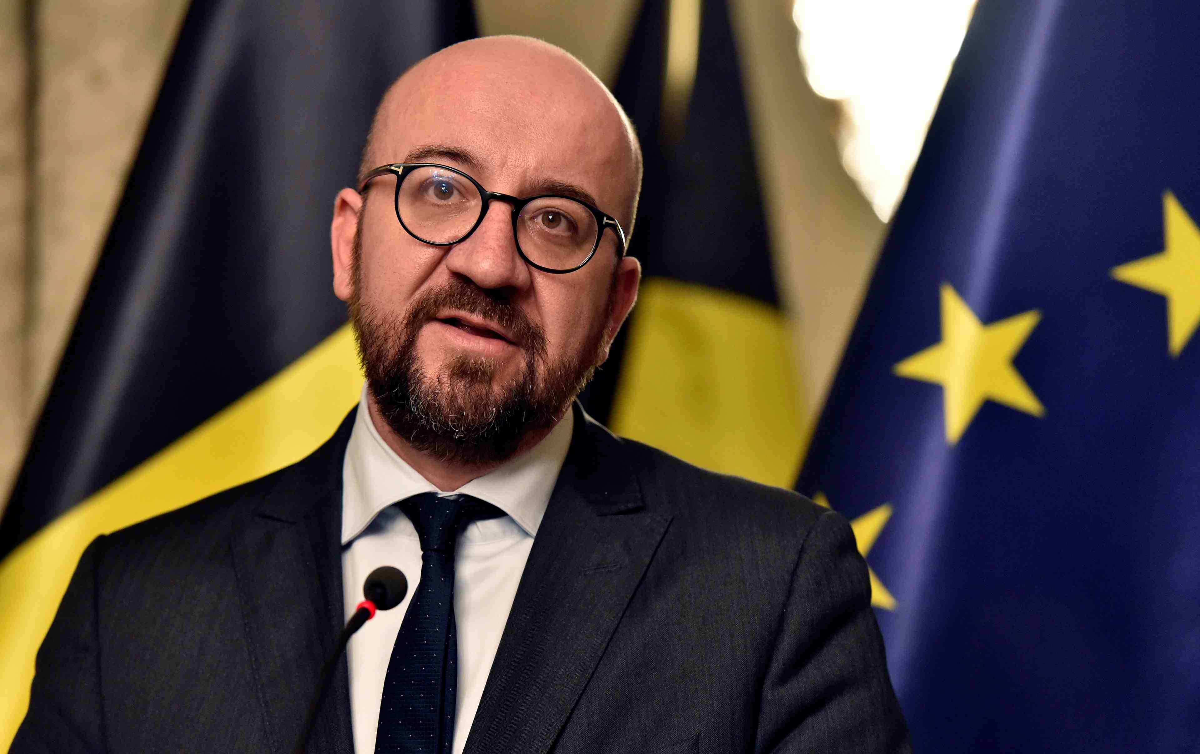 Belgique: le pacte sur les migrations provoque le depart de la n-va