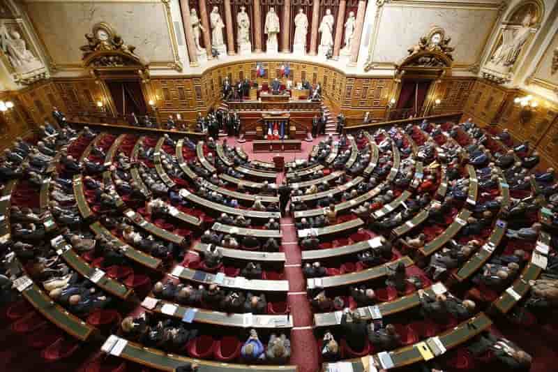 Le projet de loi sur les mobilites adopte au senat