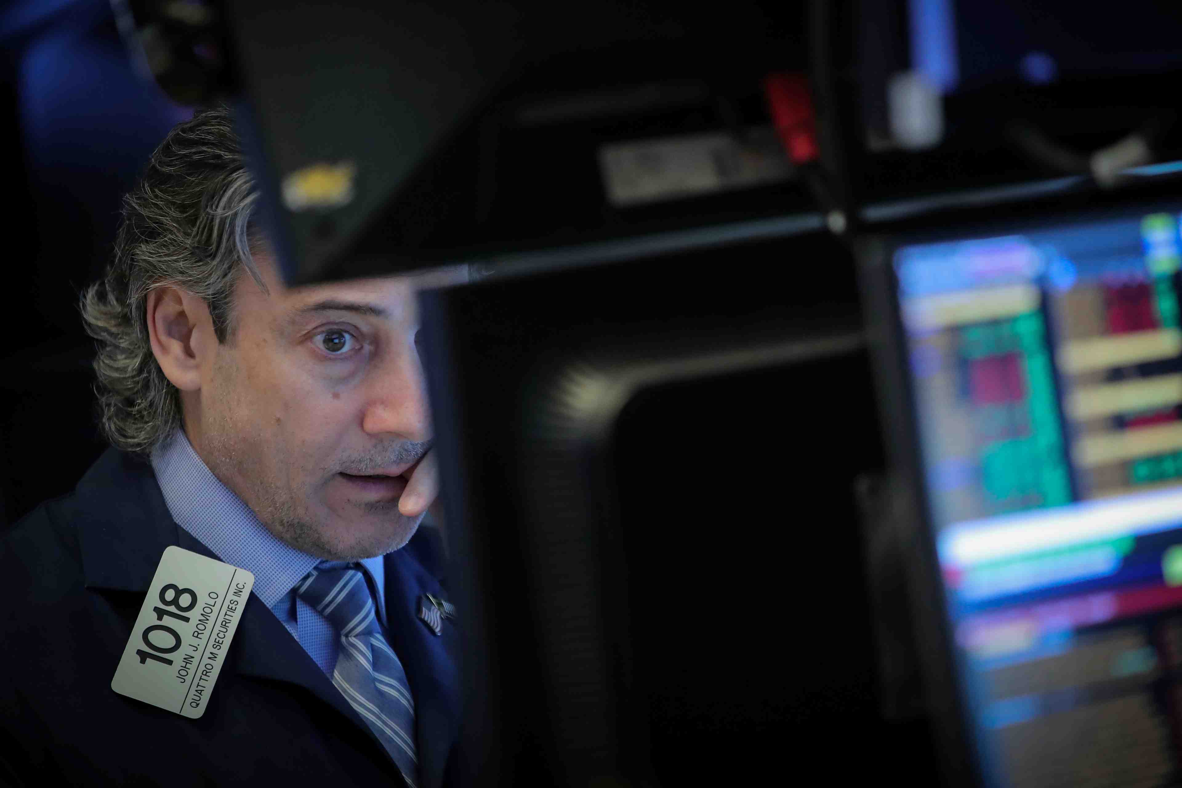 Wall street finit stable