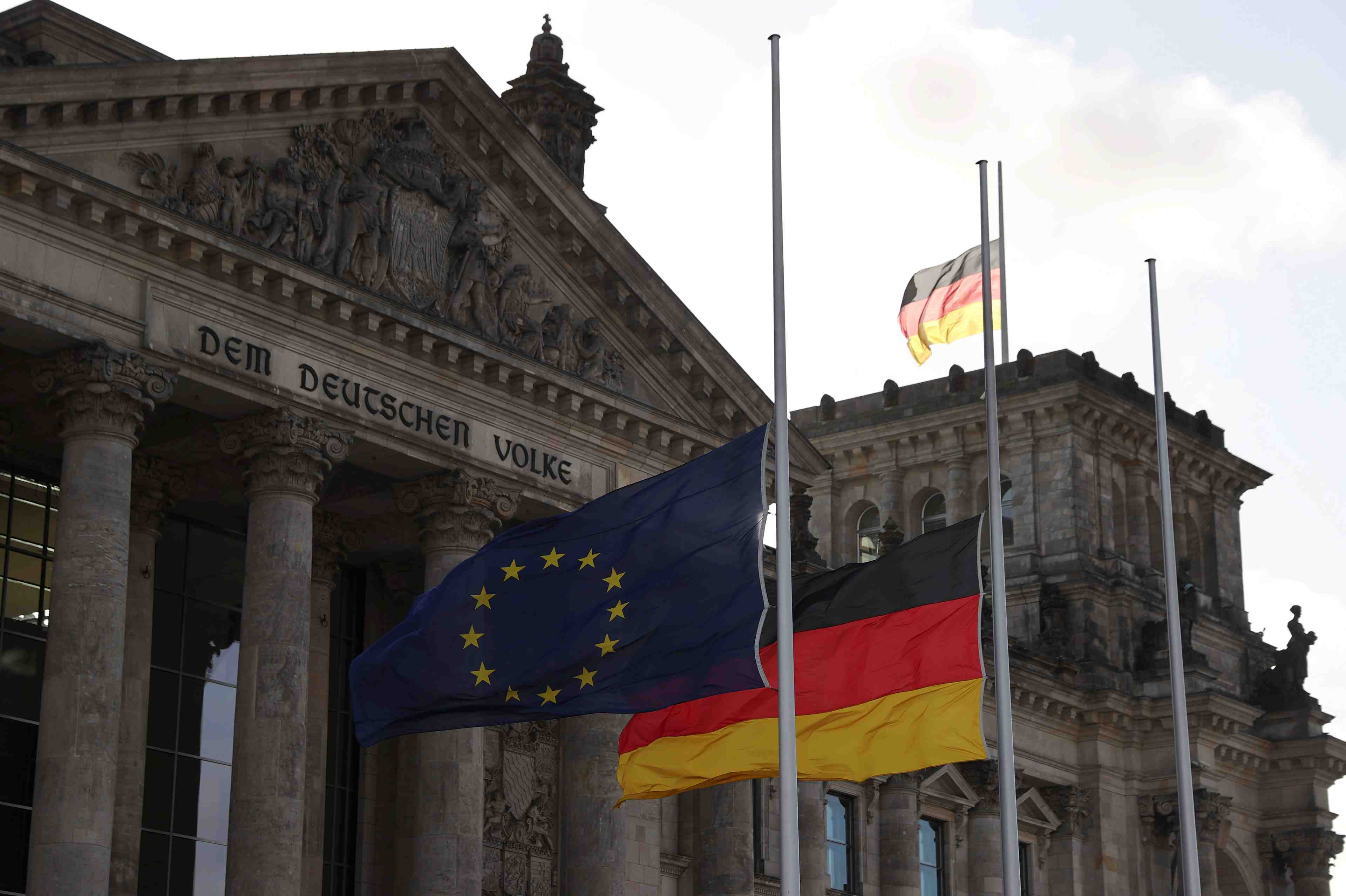 Berlin durcit les regles entourant les opa d'investisseurs extra-europeens