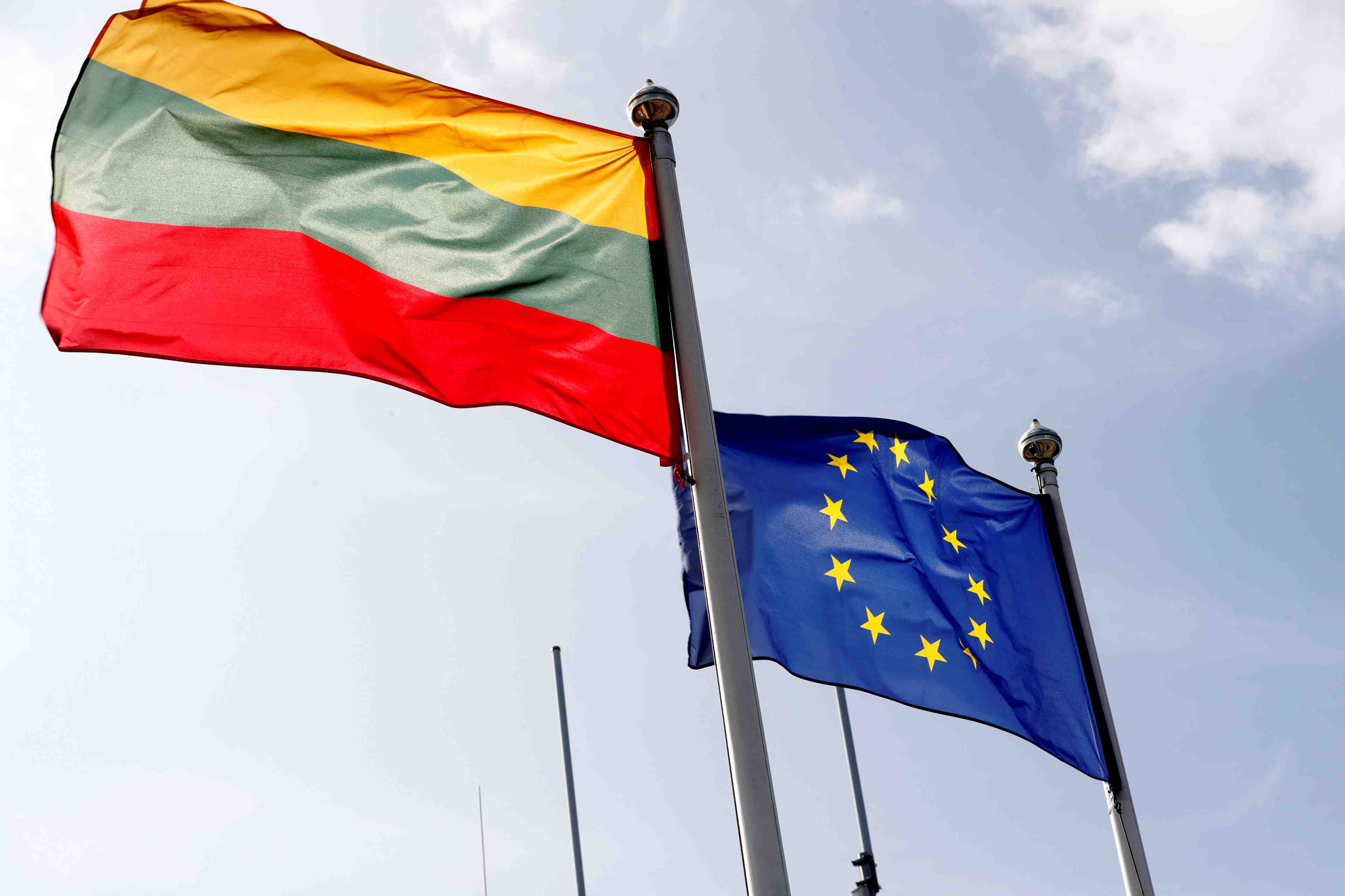 Lituanie, pologne et roumanie pour un plan europeen d'aide a la bielorussie