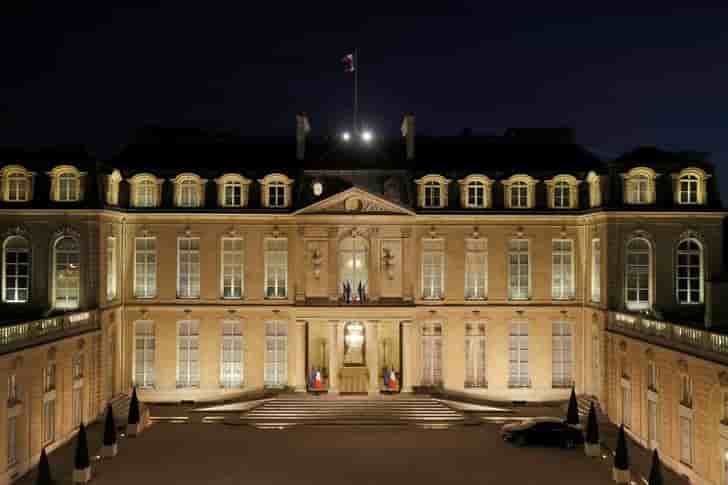 Des grands investisseurs veulent se renforcer en france, dit l'elysee