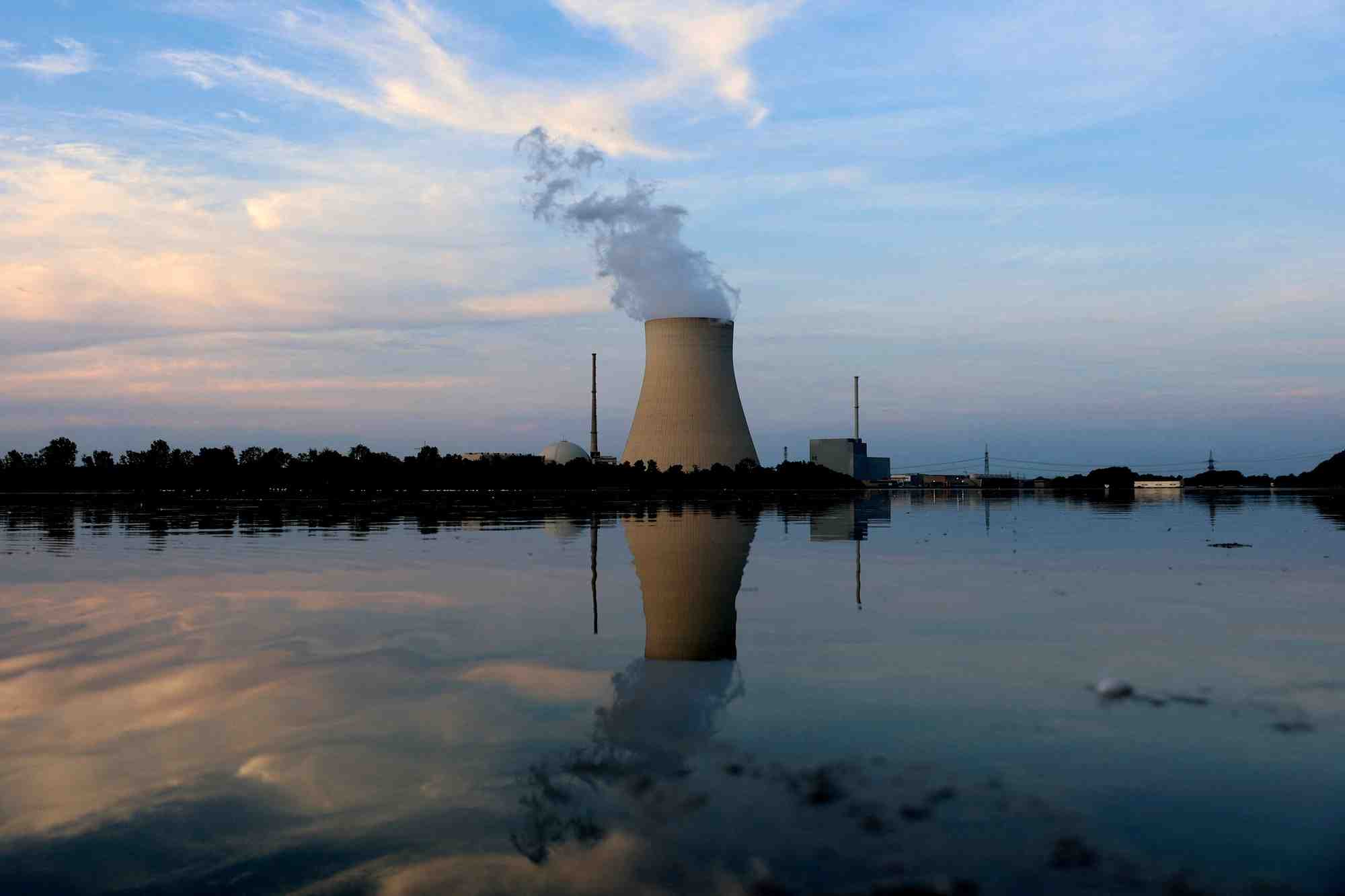 L'allemagne va prolonger la duree de vie de deux centrales nucleaires