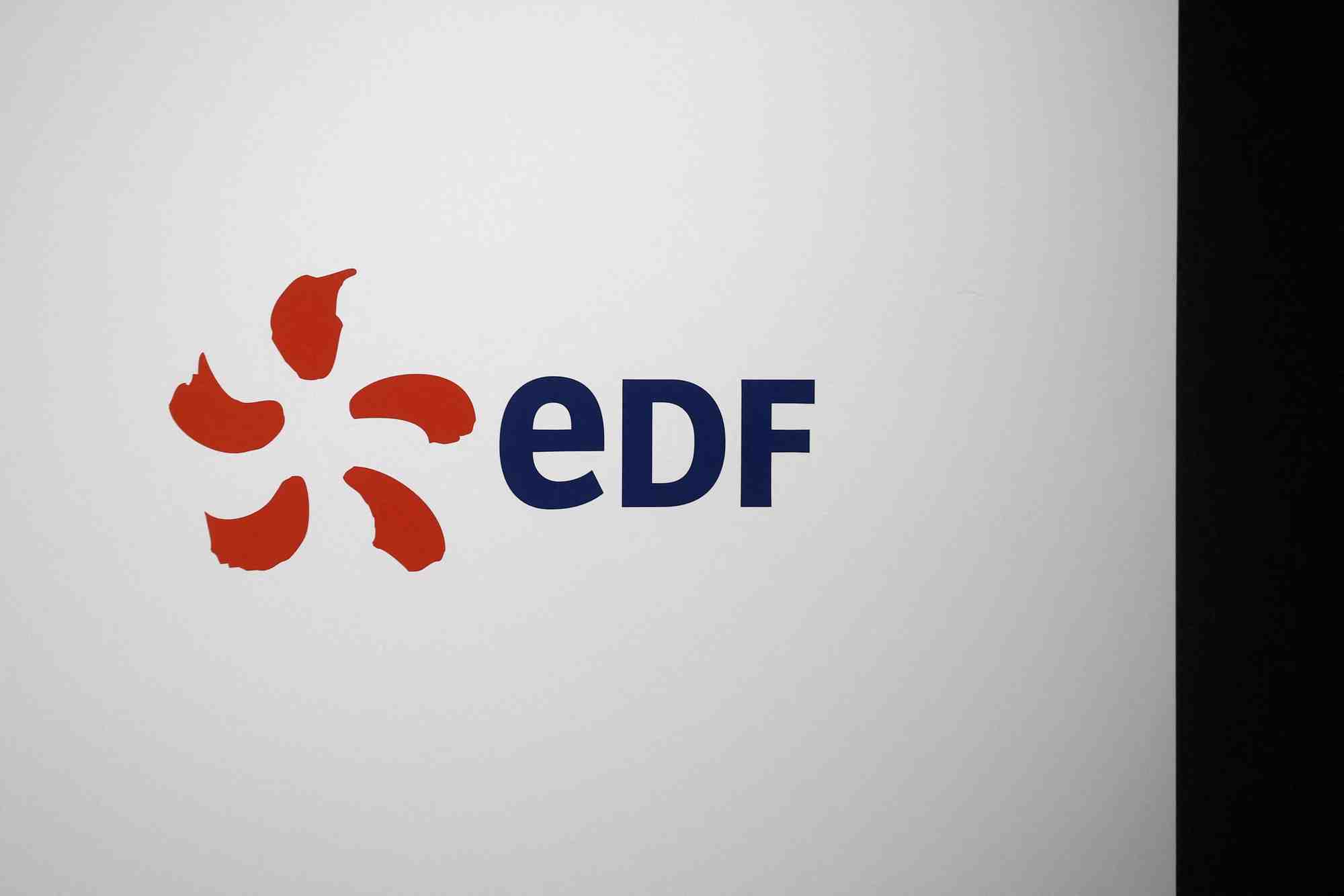 Le logo d'edf
