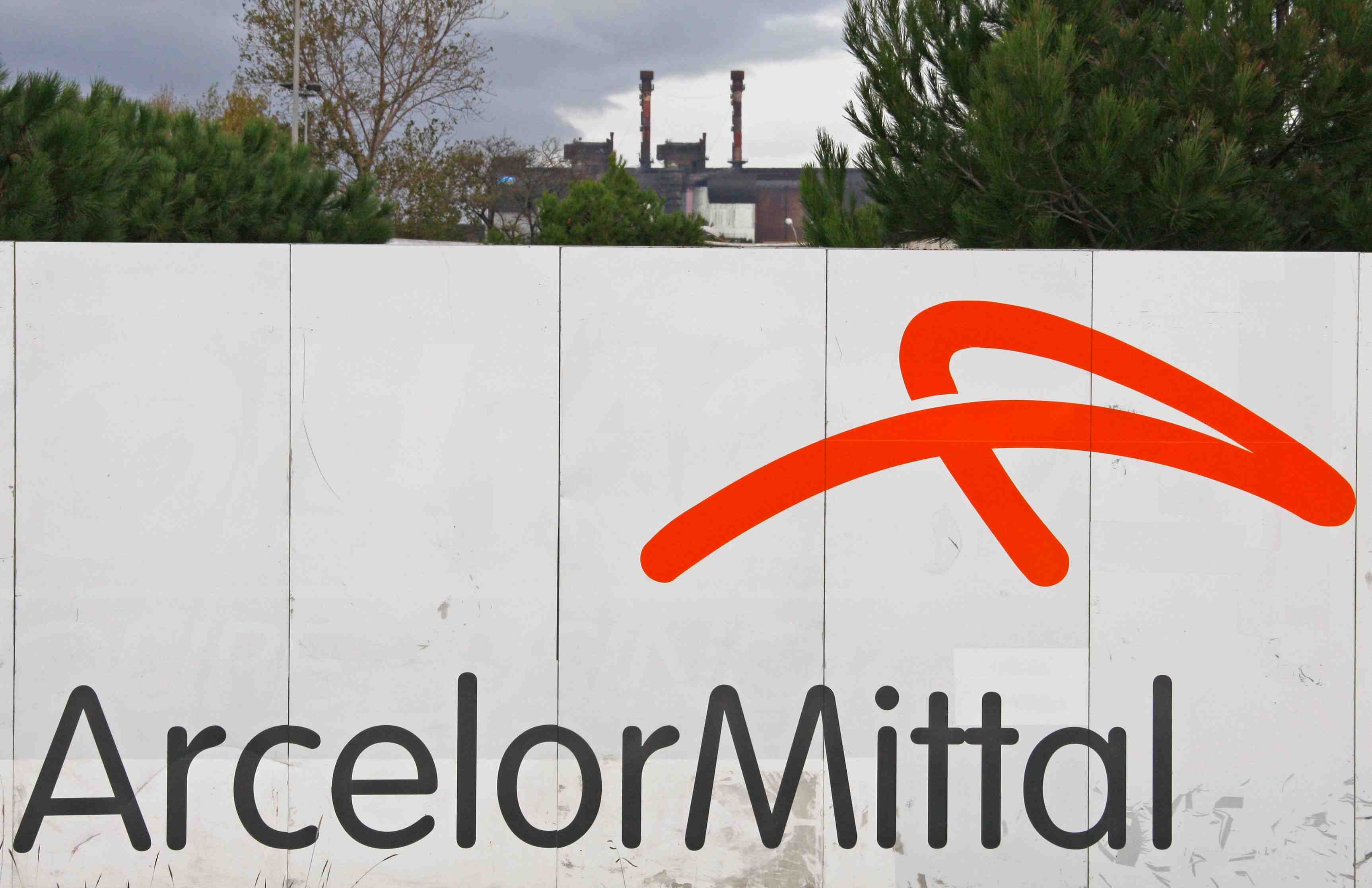 Arcelormittal bat les attentes malgre une demande faible