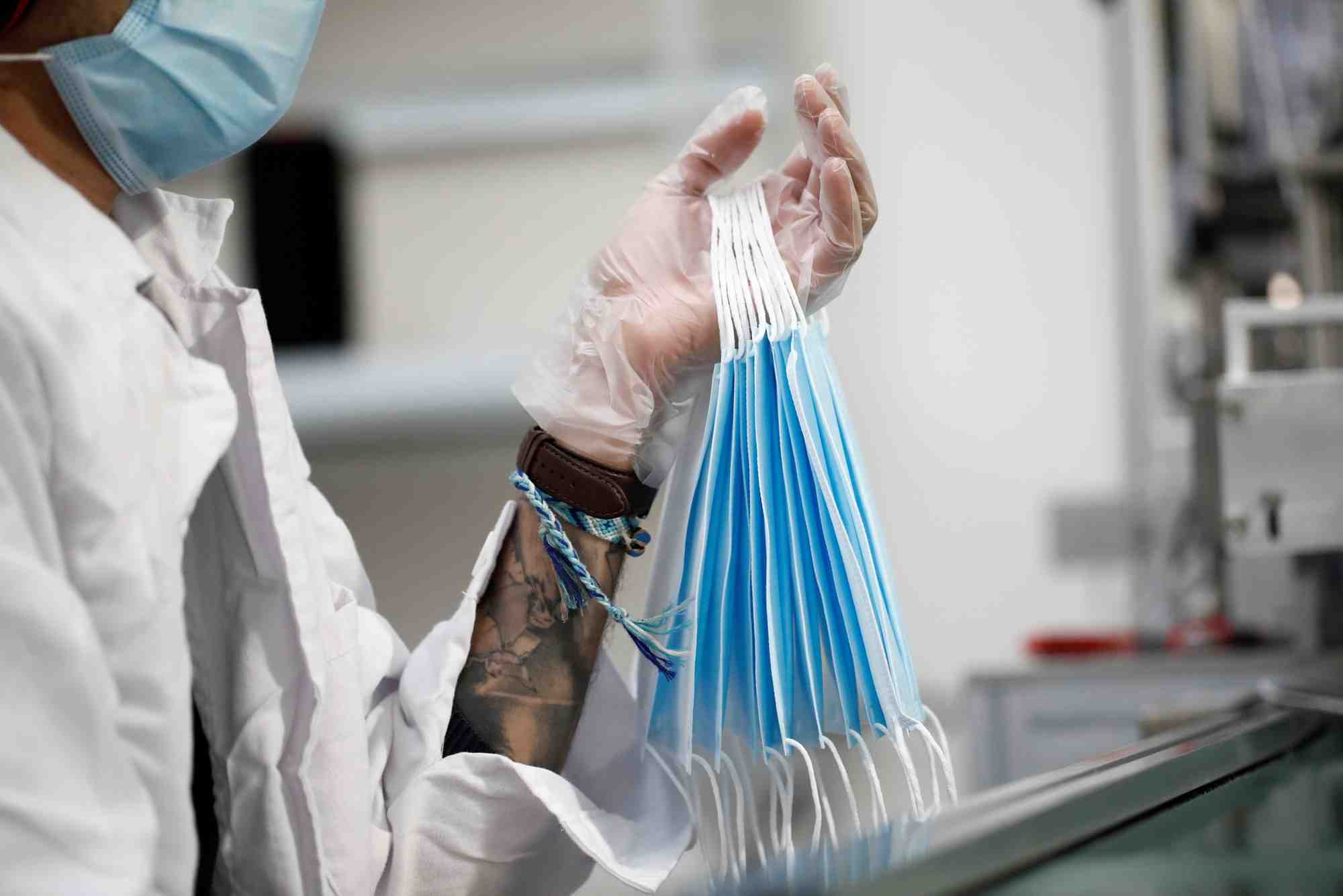France/coronavirus: le senat met en cause la dgs dans le "fiasco" des masques